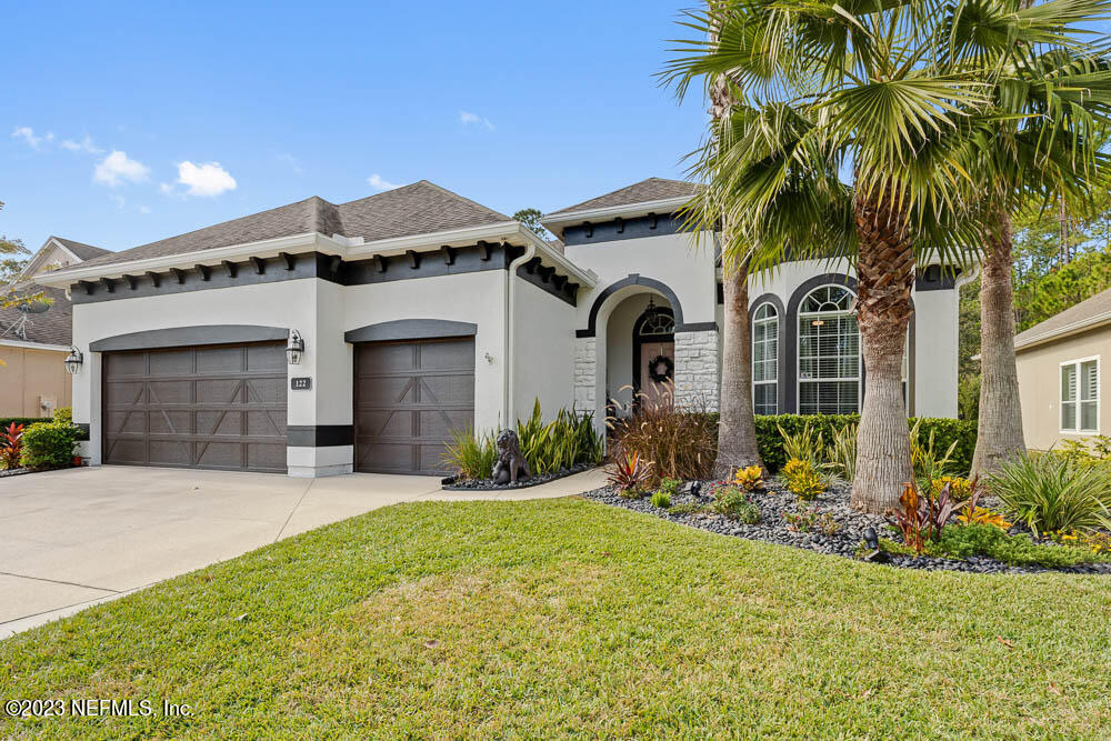 122 STATELY SHOALS Trail