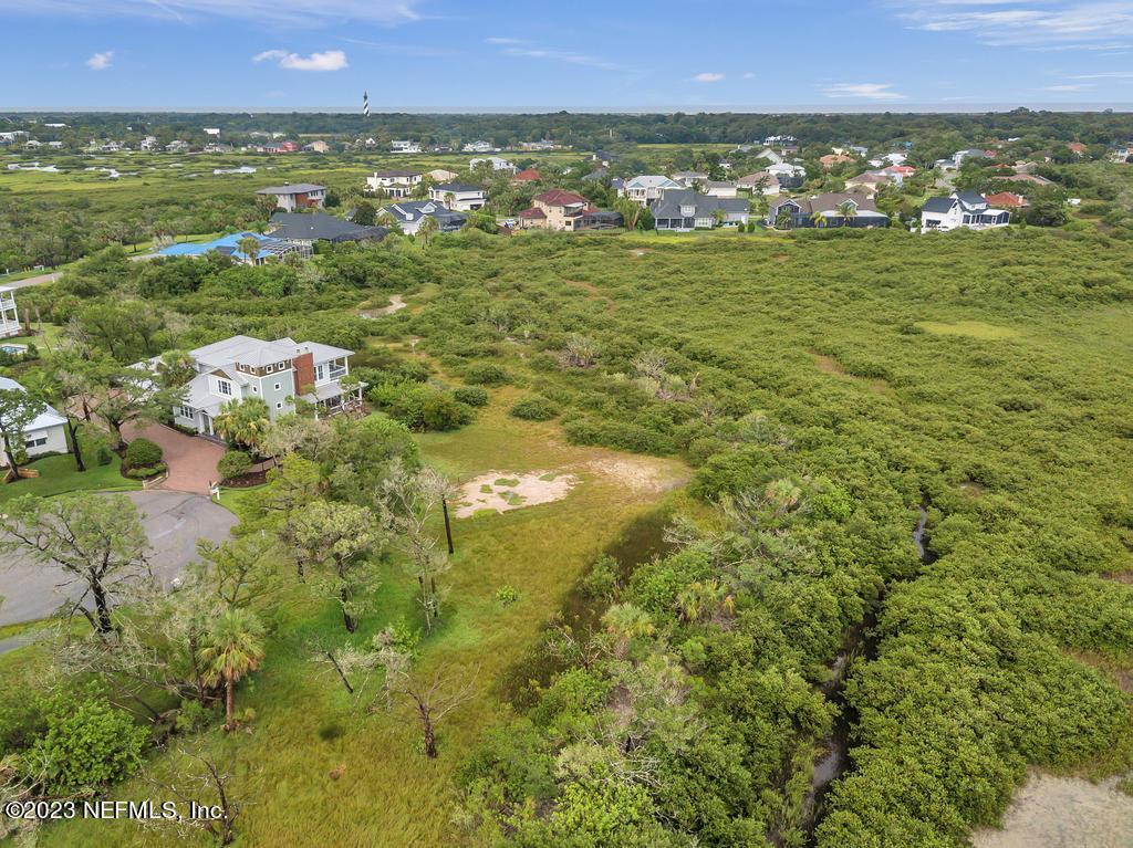 115 FIDDLER CRAB Lane