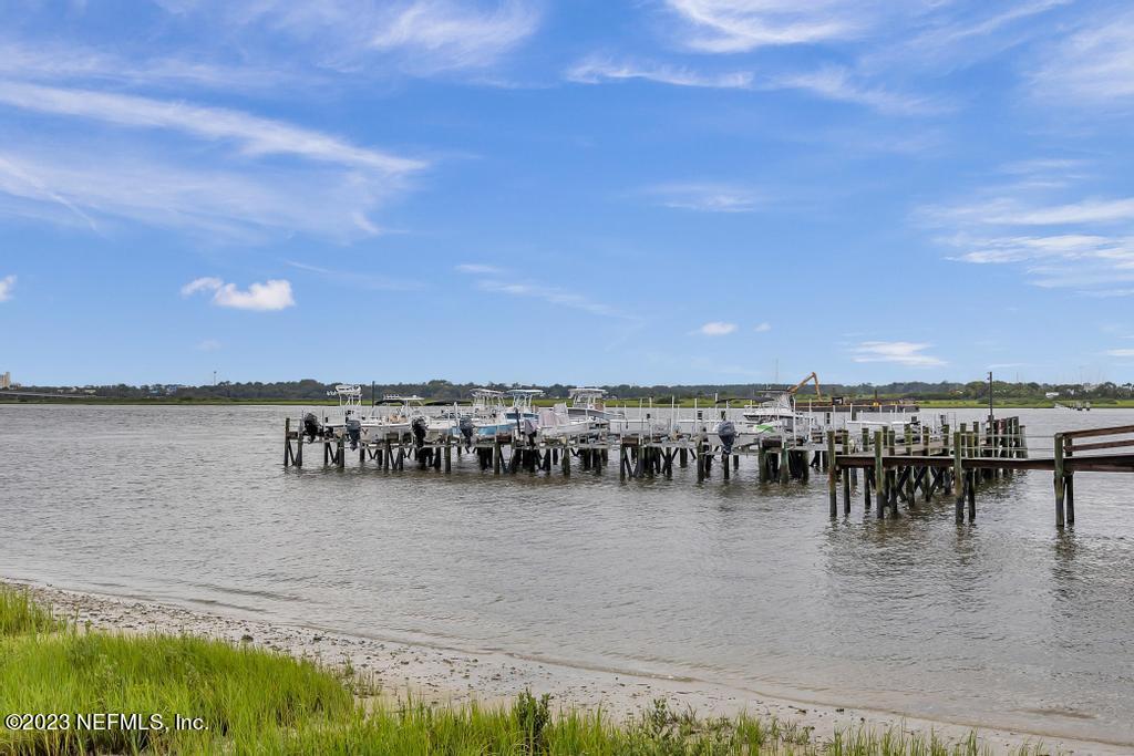 115 FIDDLER CRAB Lane