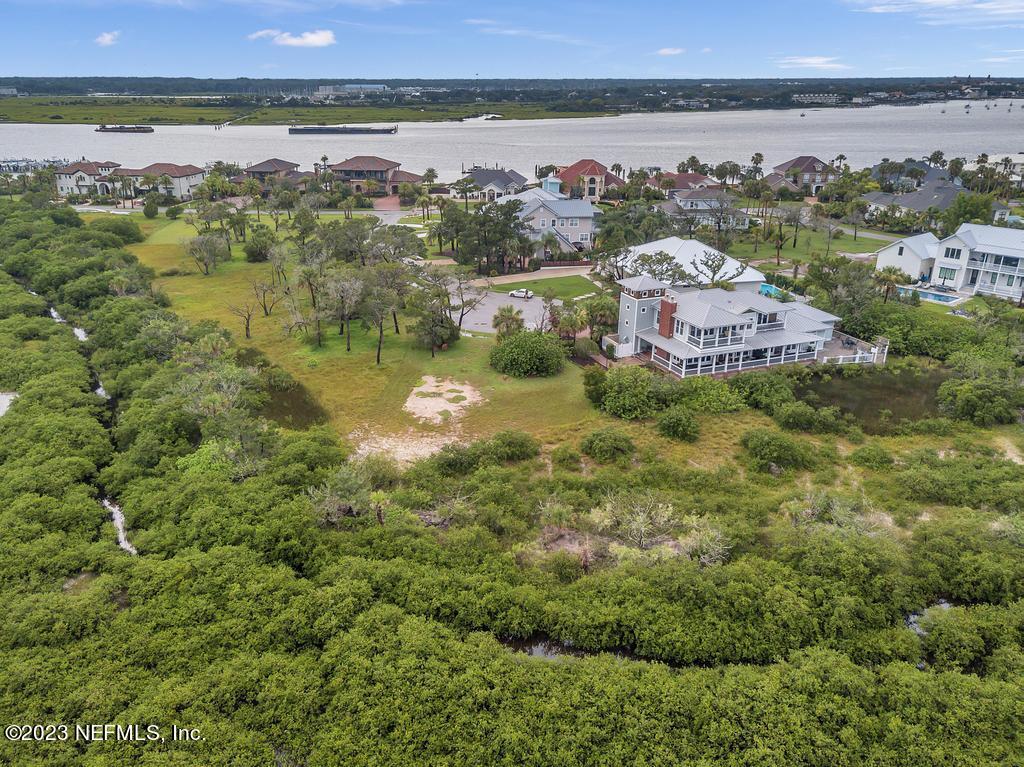 115 FIDDLER CRAB Lane