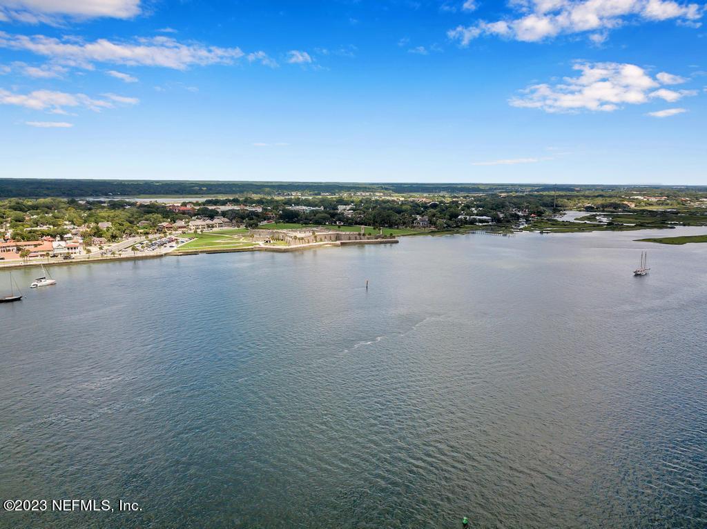 115 FIDDLER CRAB Lane