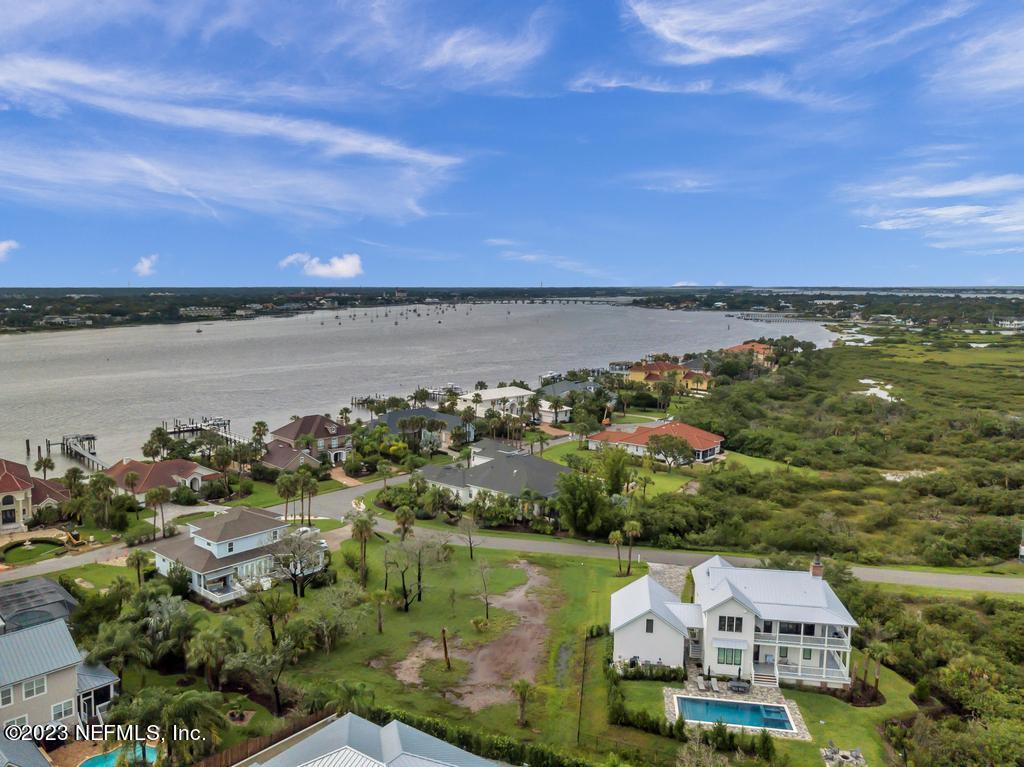 115 FIDDLER CRAB Lane