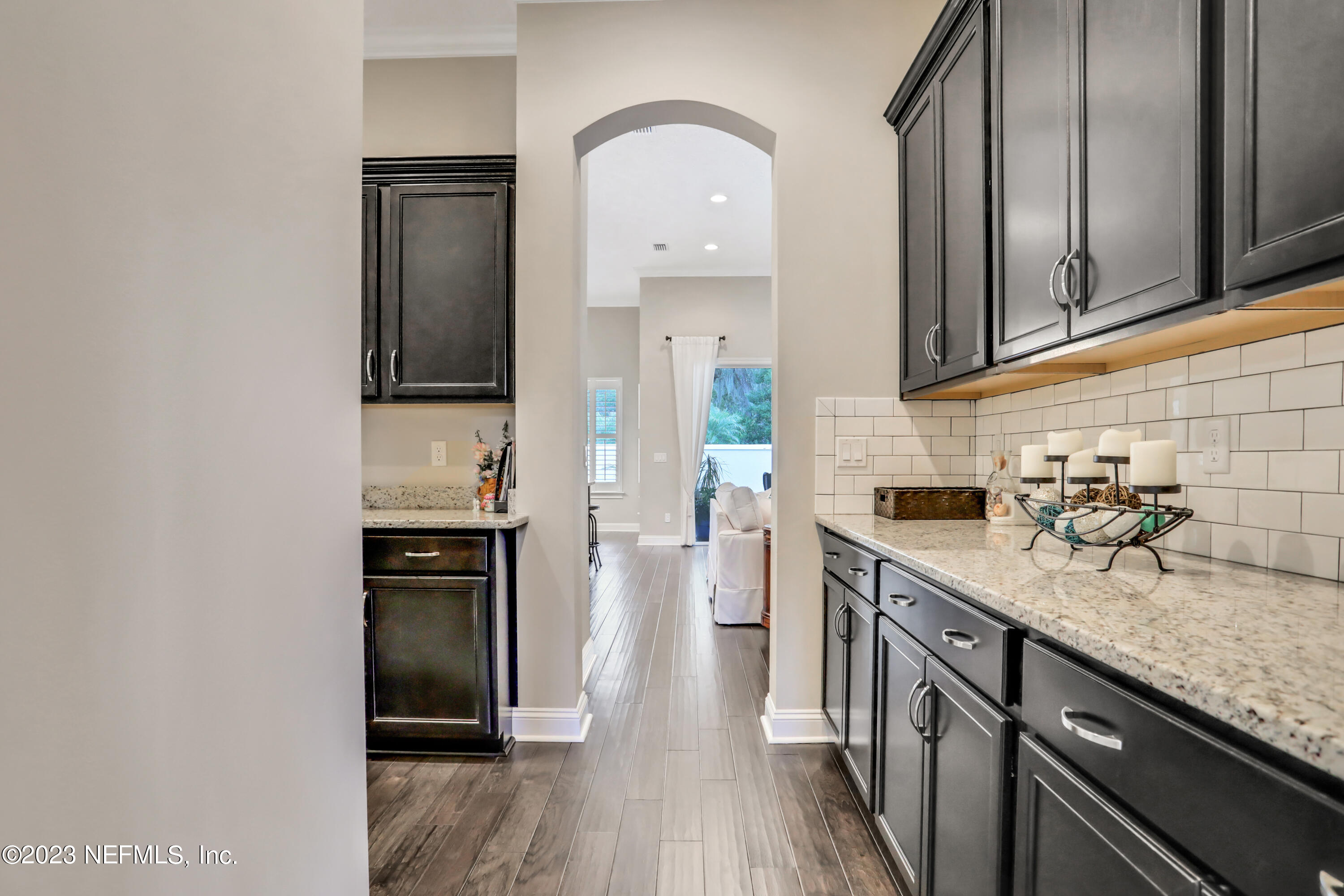 3312 E HERITAGE COVE Drive