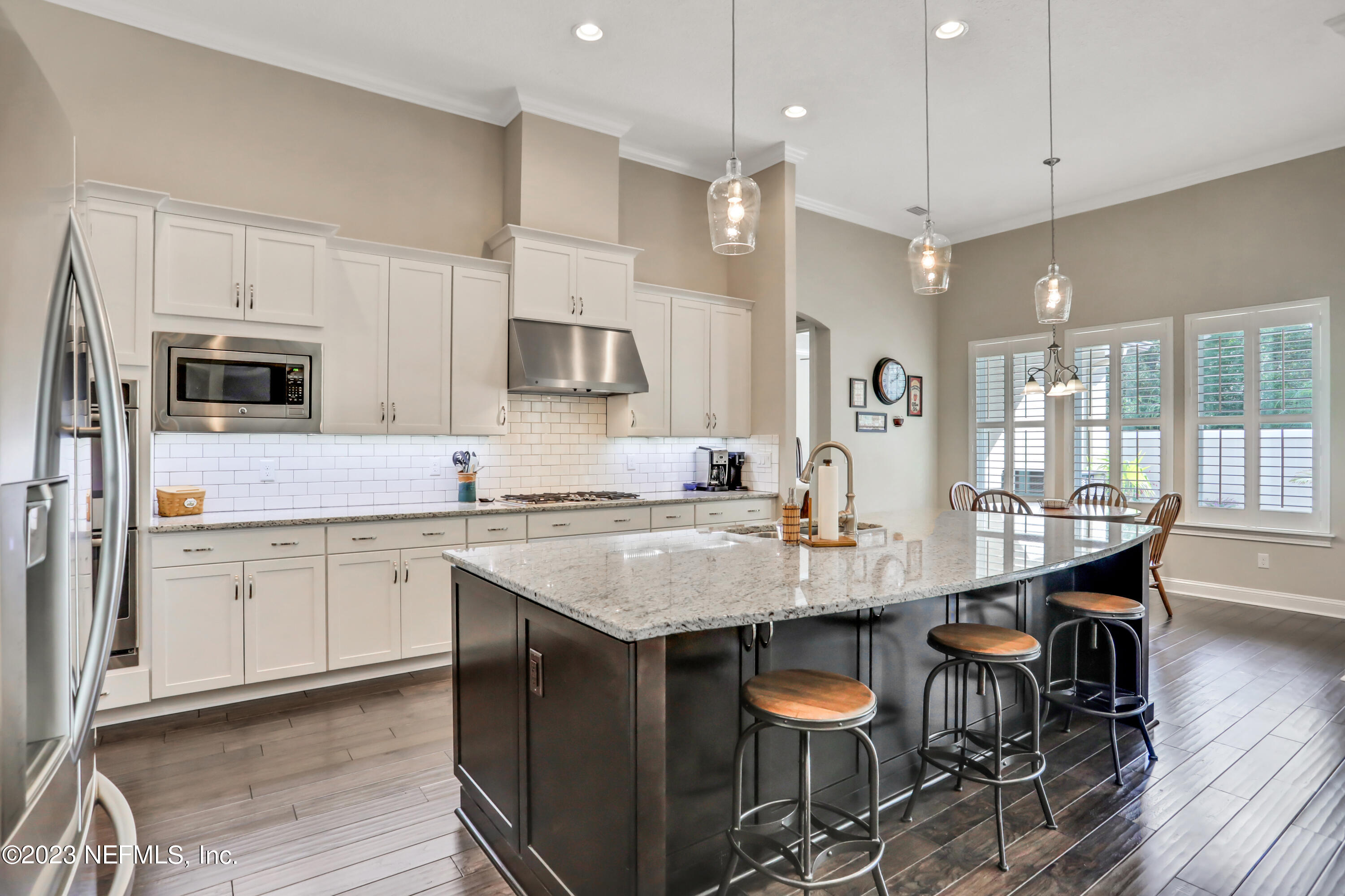 3312 E HERITAGE COVE Drive