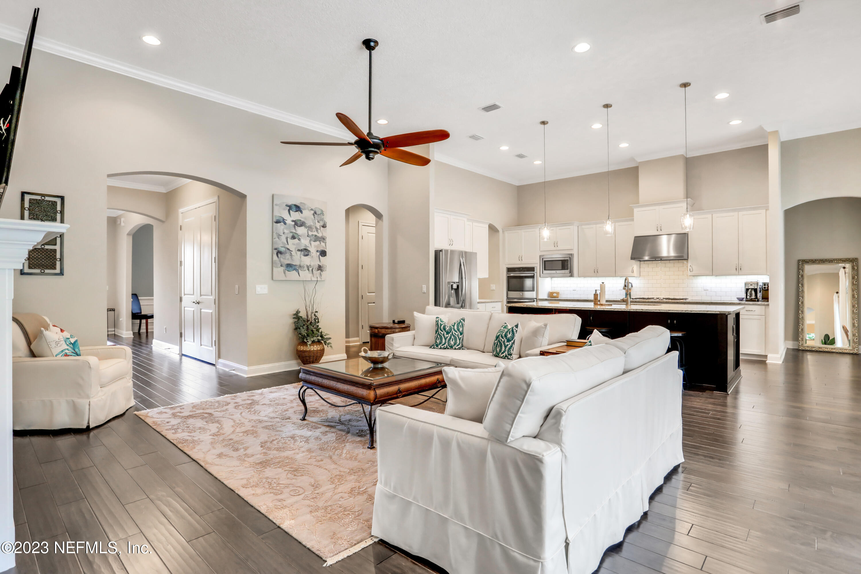 3312 E HERITAGE COVE Drive