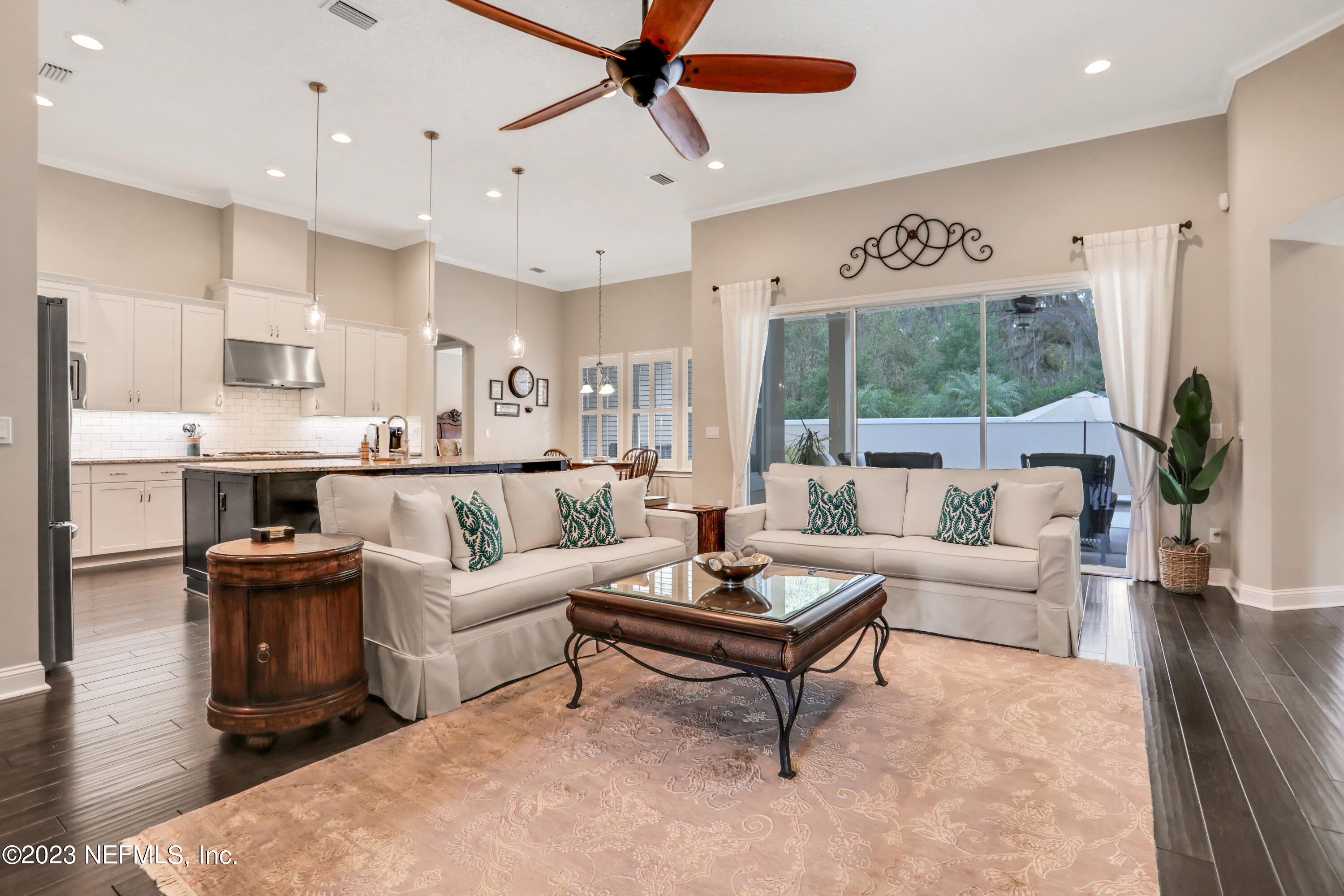 3312 E HERITAGE COVE Drive