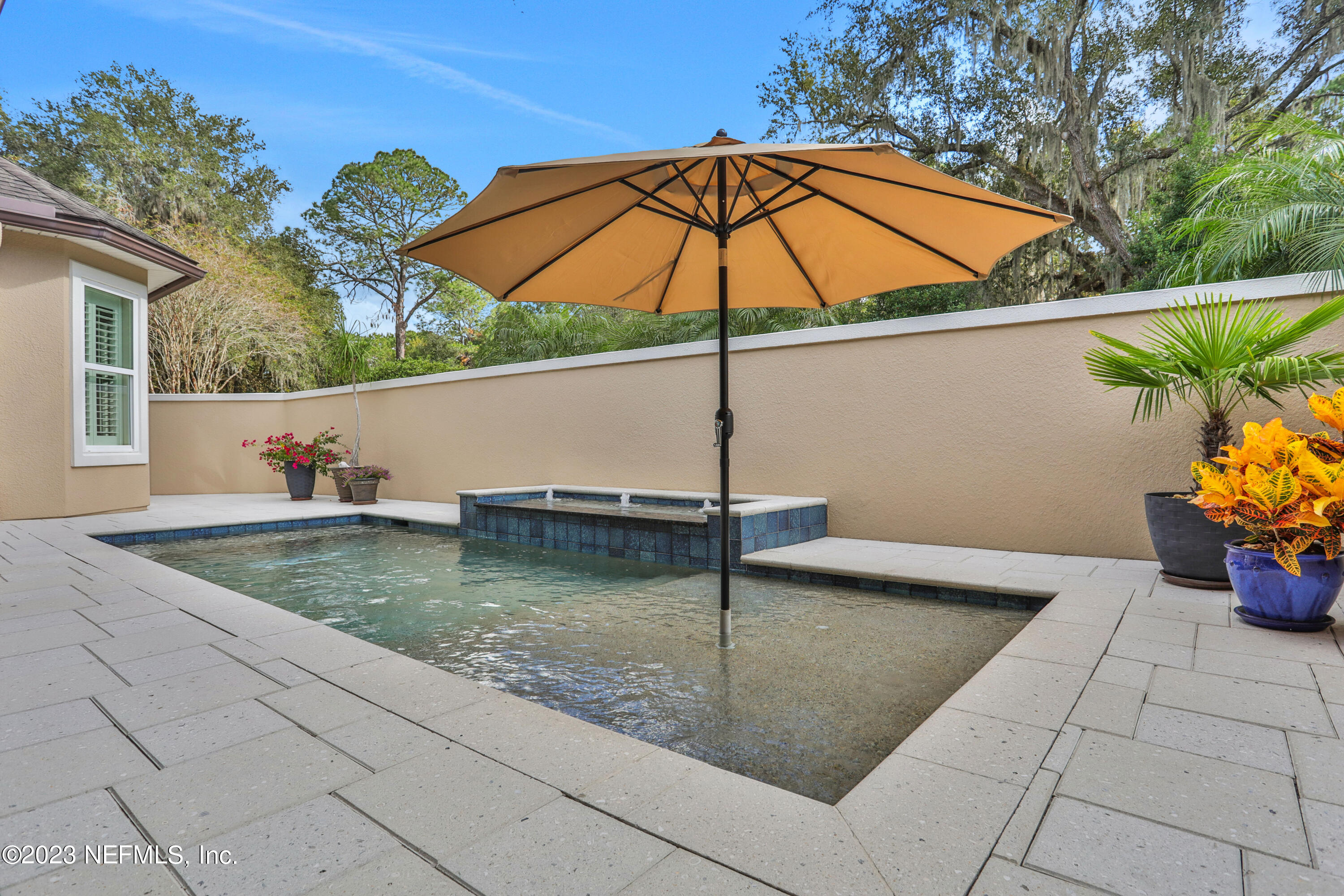 3312 E HERITAGE COVE Drive