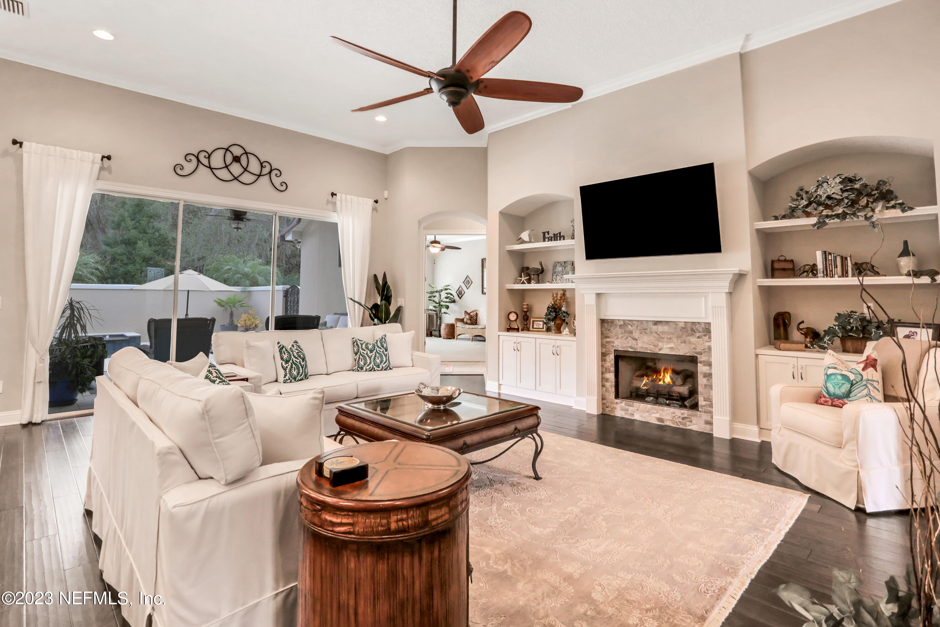 3312 E HERITAGE COVE Drive