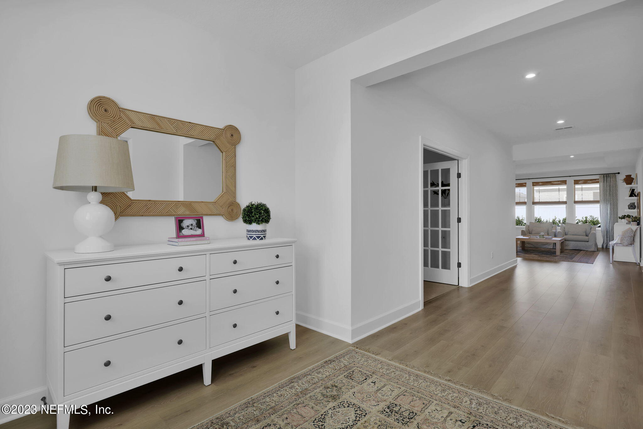 936 OAKLAND HILLS Avenue