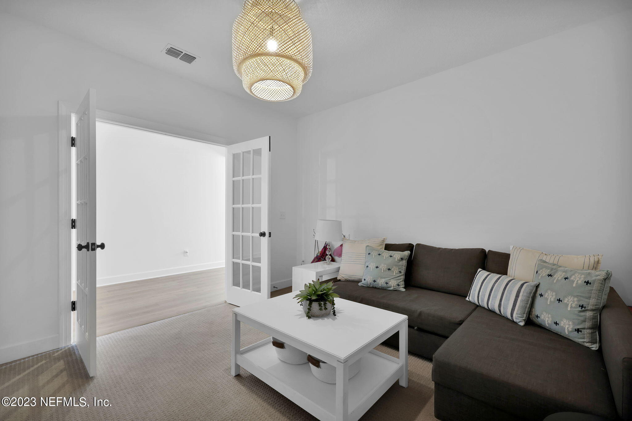 936 OAKLAND HILLS Avenue