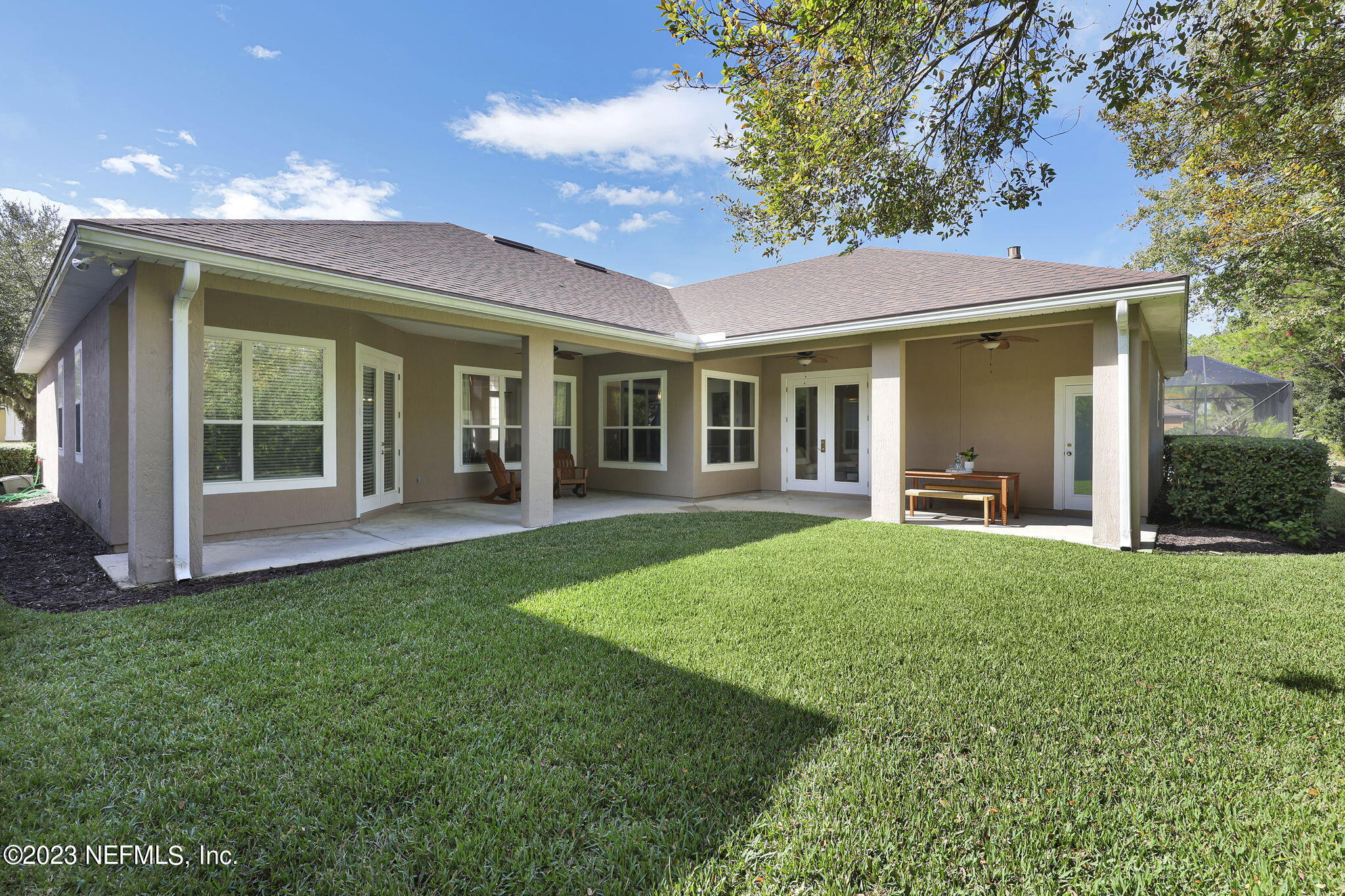 1804 W COBBLESTONE Lane