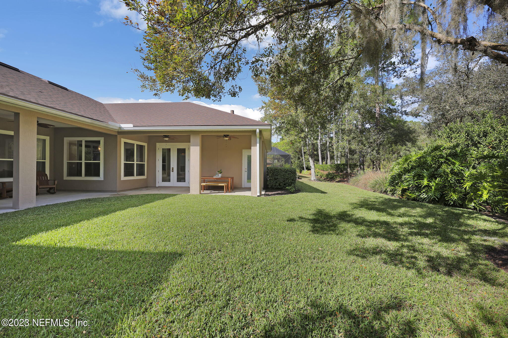 1804 W COBBLESTONE Lane