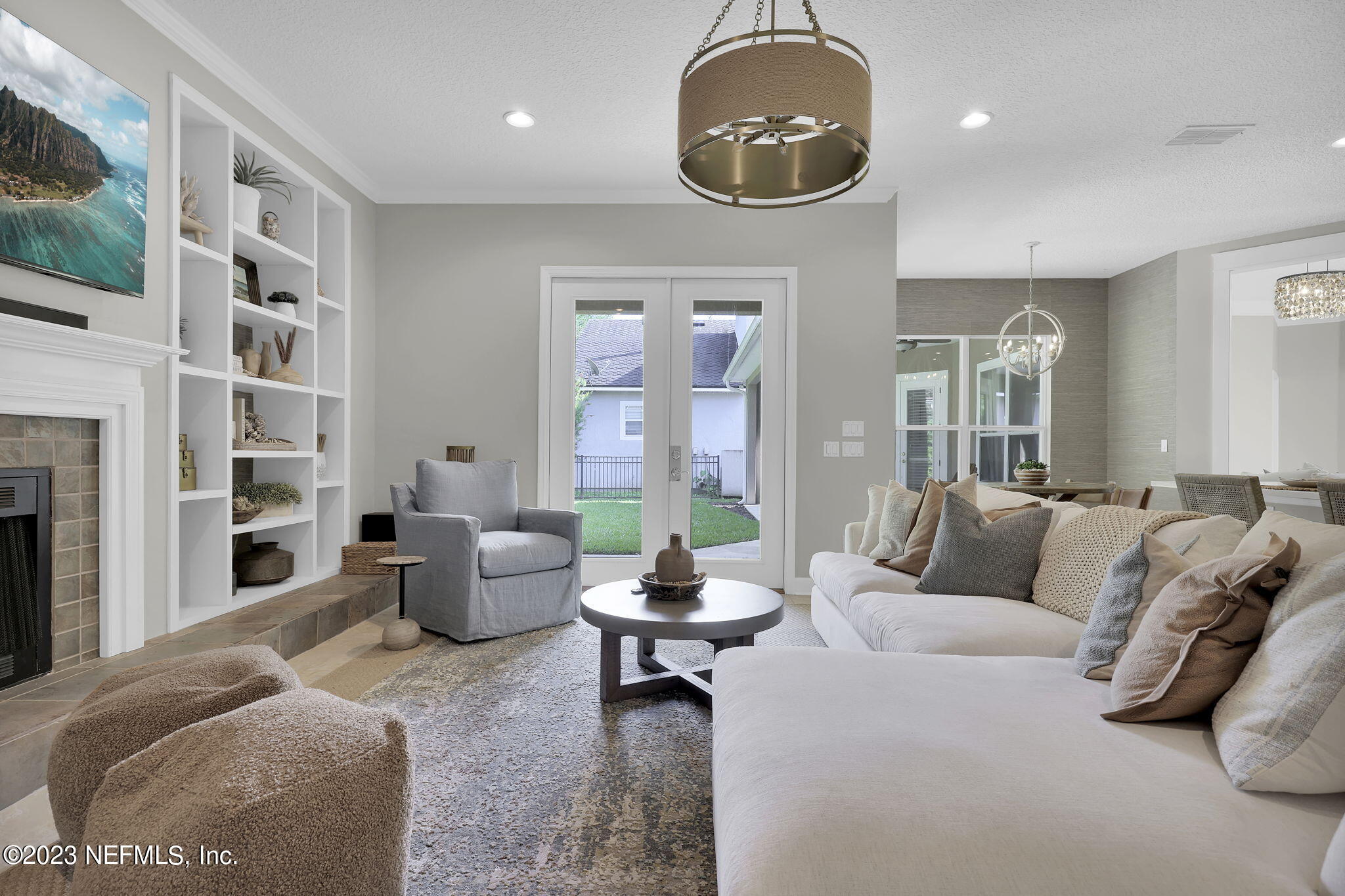 1804 W COBBLESTONE Lane