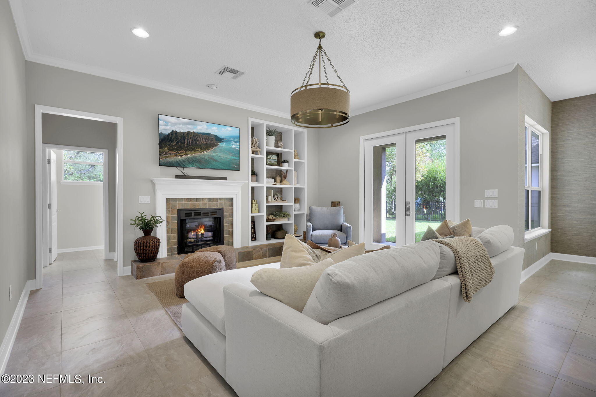 1804 W COBBLESTONE Lane