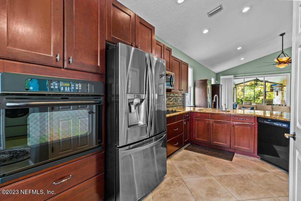 840 COPPERHEAD Circle