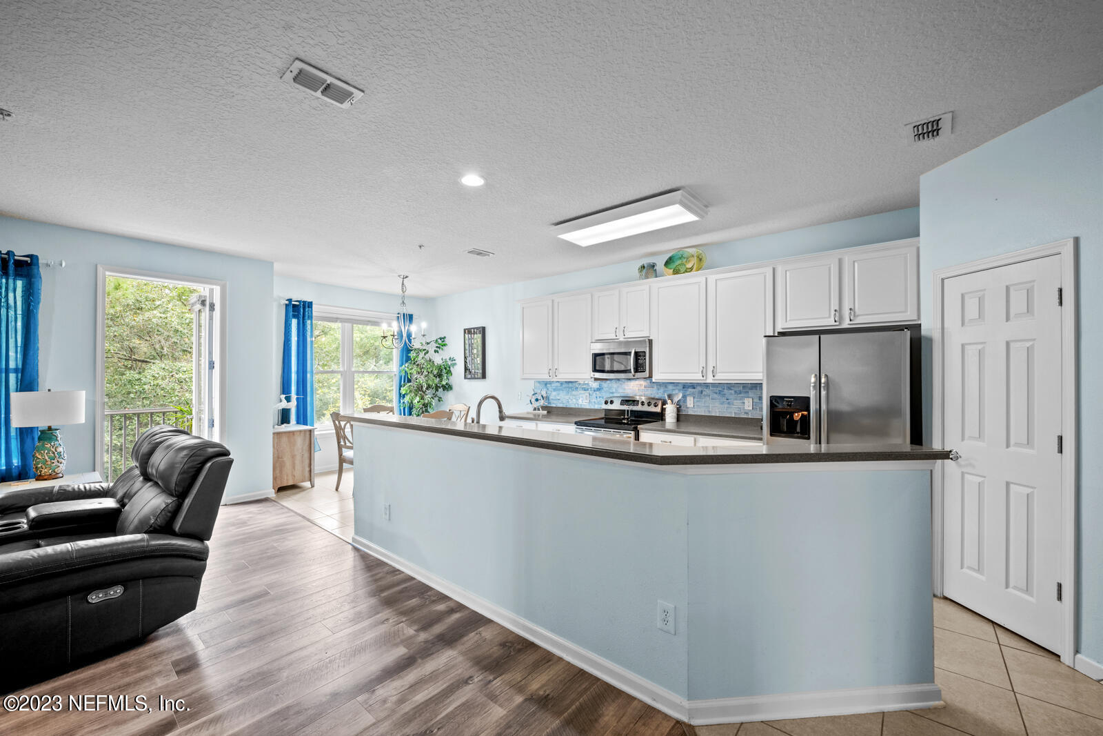 13364 BEACH Boulevard, 423