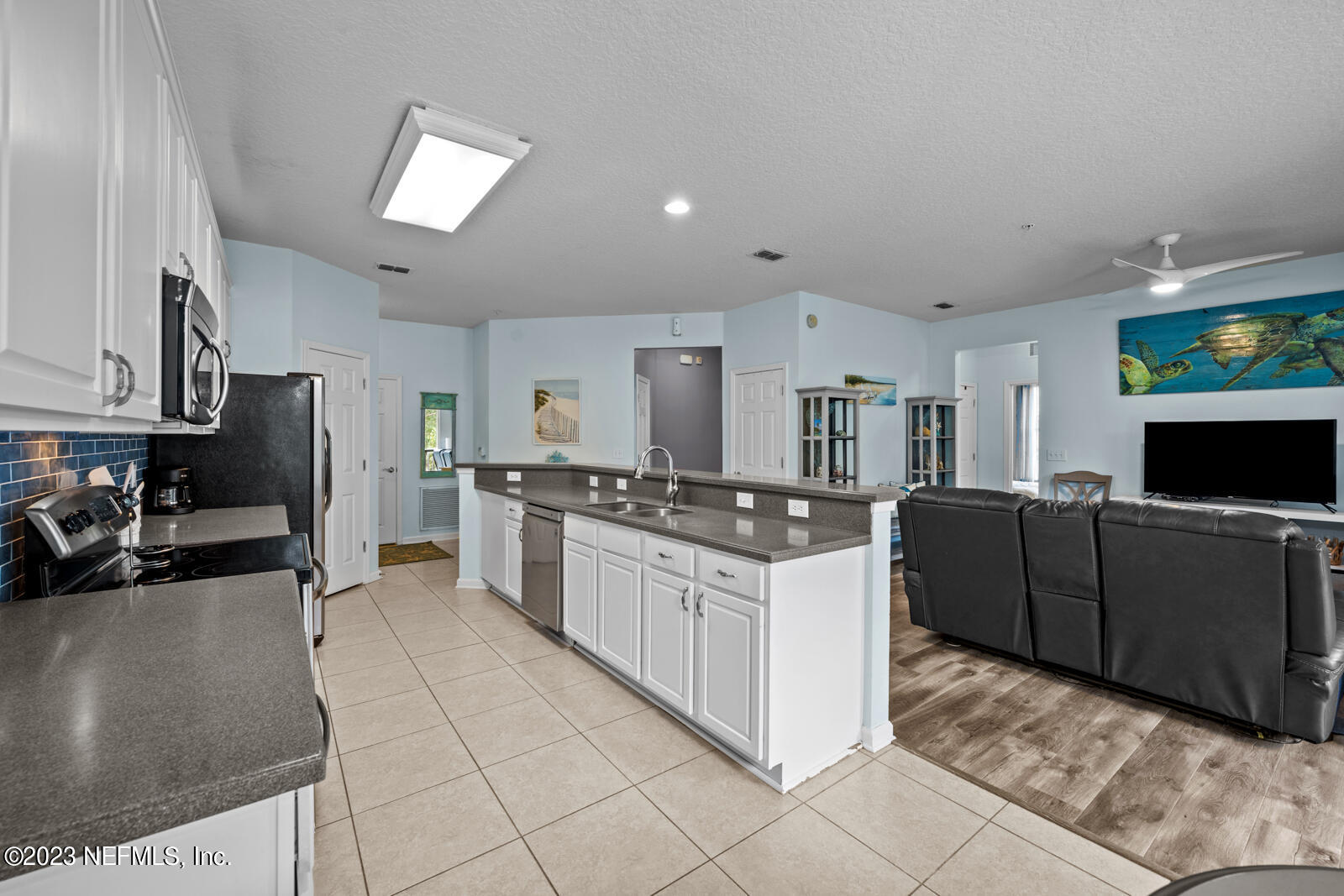 13364 BEACH Boulevard, 423