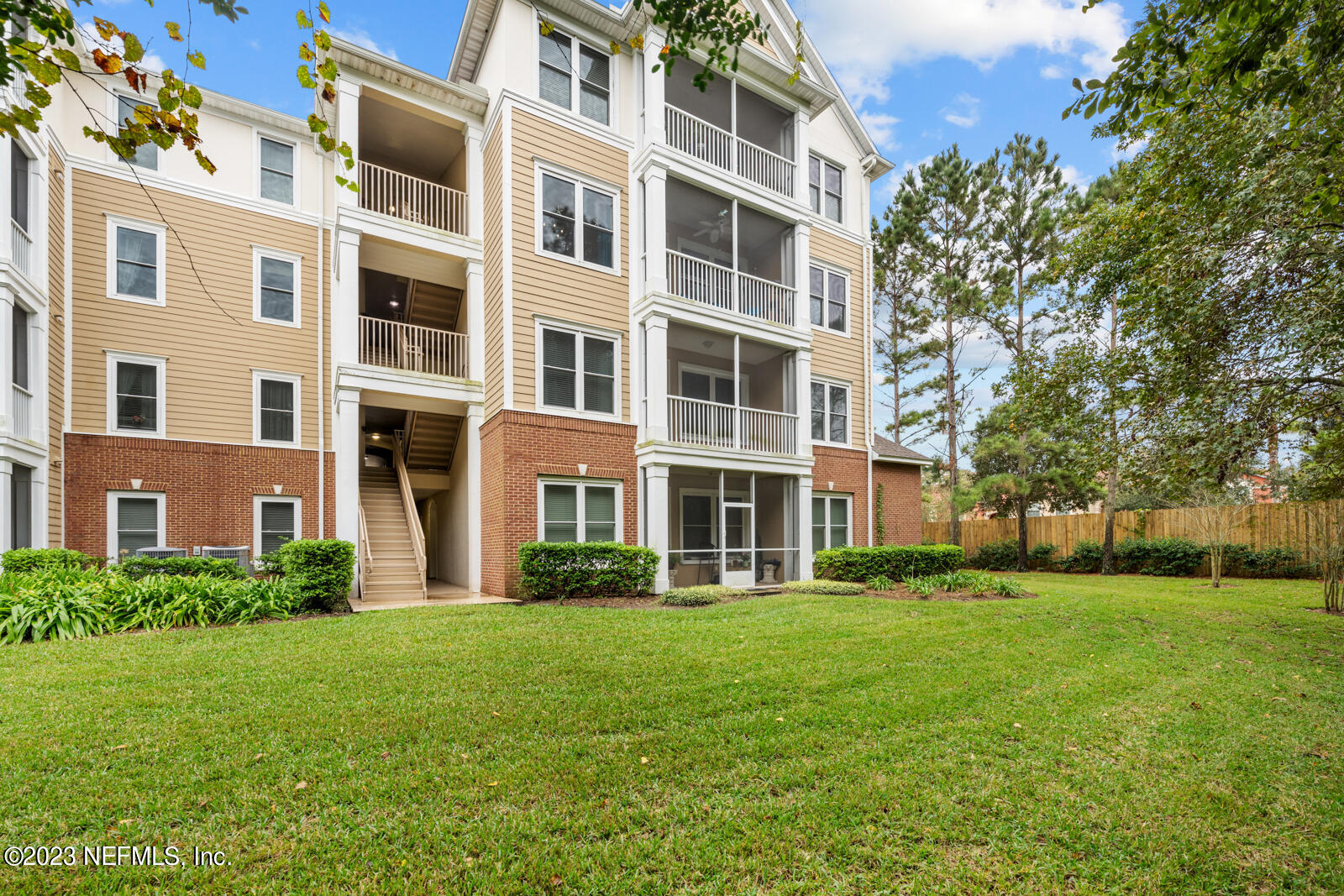 13364 BEACH Boulevard, 423