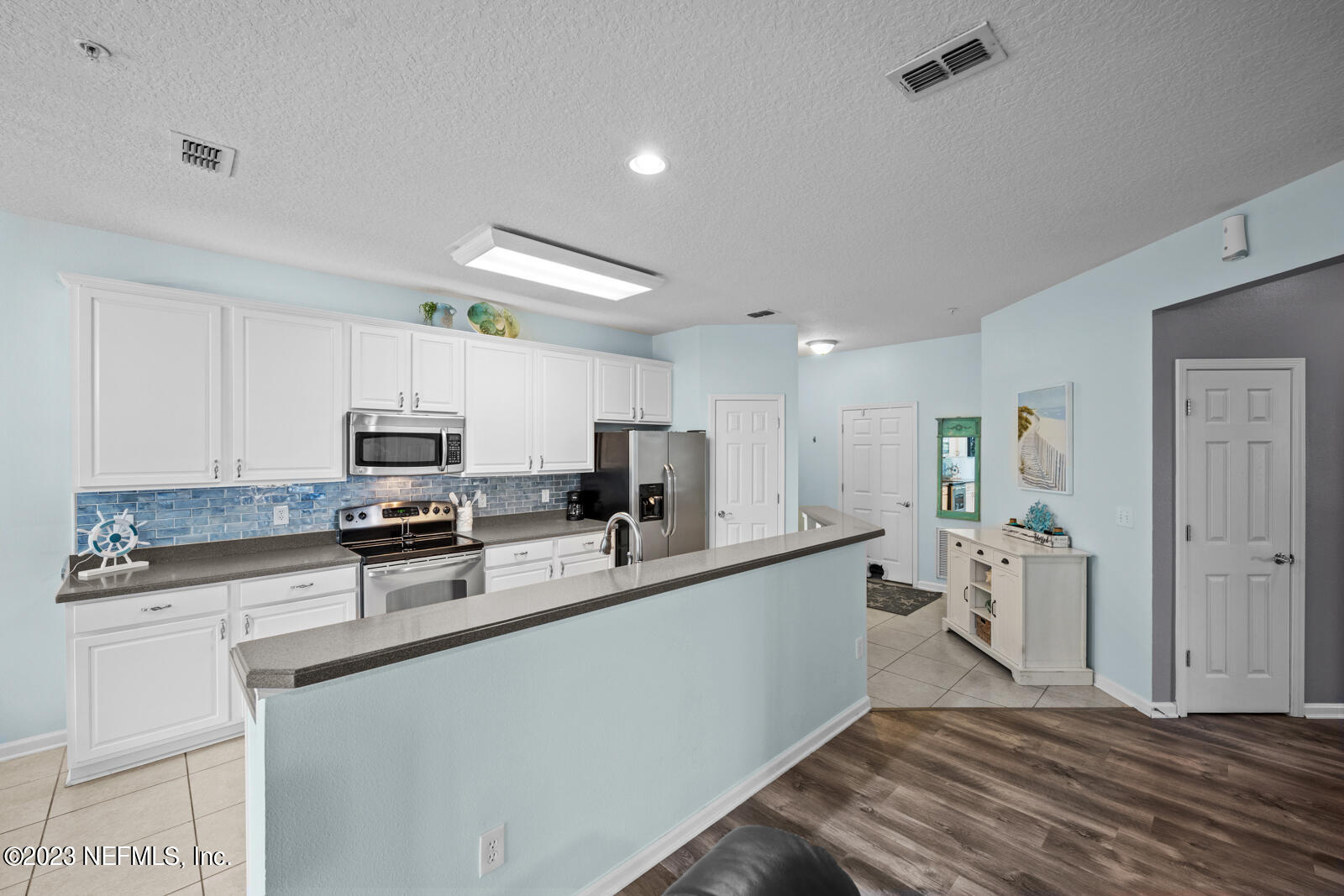 13364 BEACH Boulevard, 423