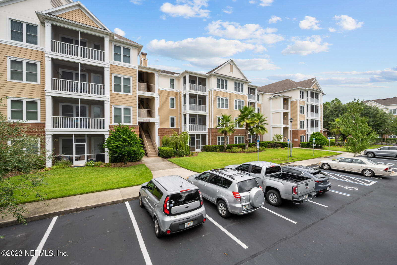 13364 BEACH Boulevard, 423