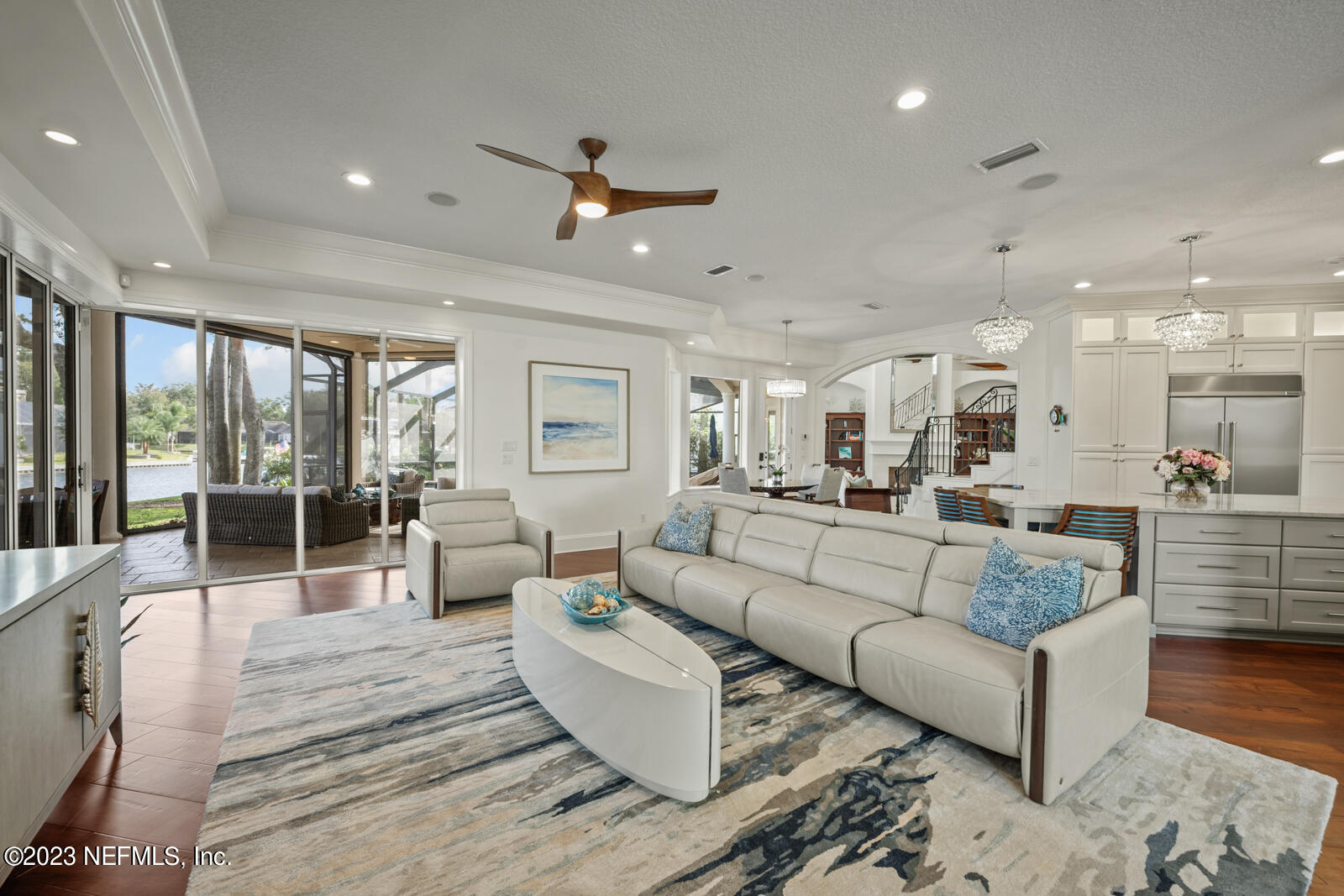 821 QUEENS HARBOR Boulevard