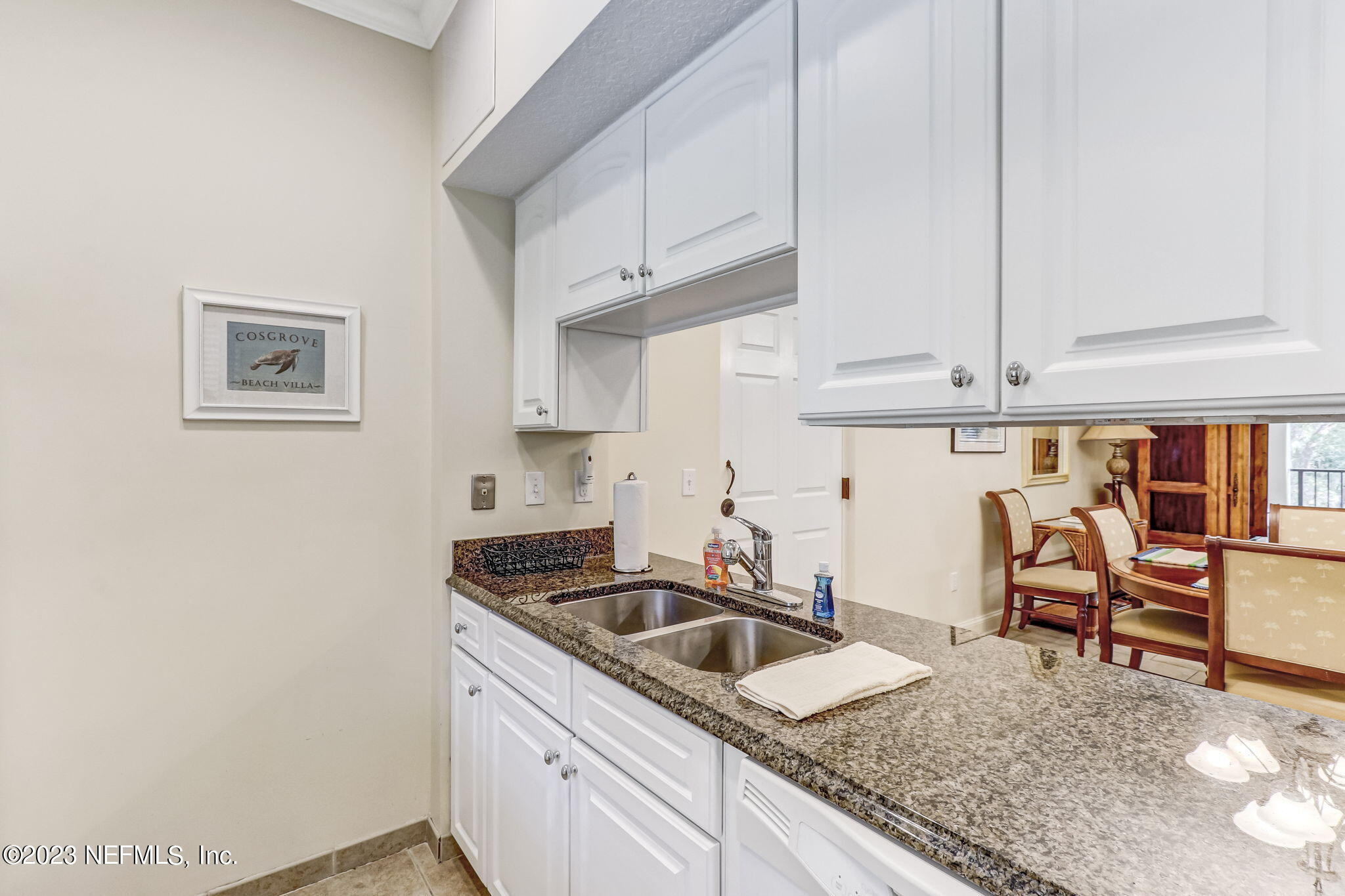 2515/2516 BOXWOOD Lane