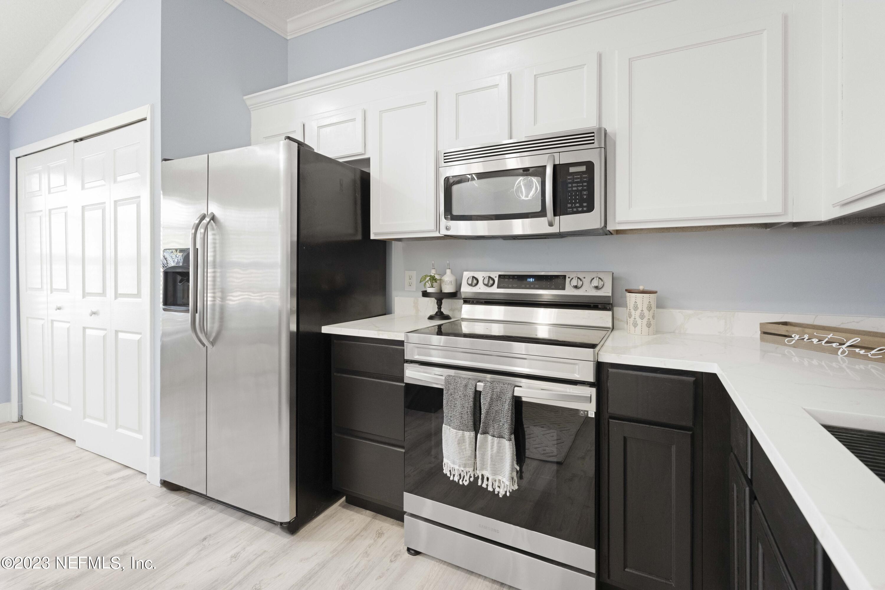 12760 AUTUMN SPRINGS Court N