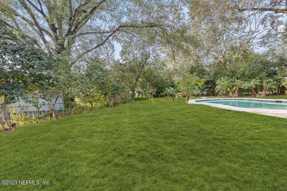 6258 ALEXON Drive