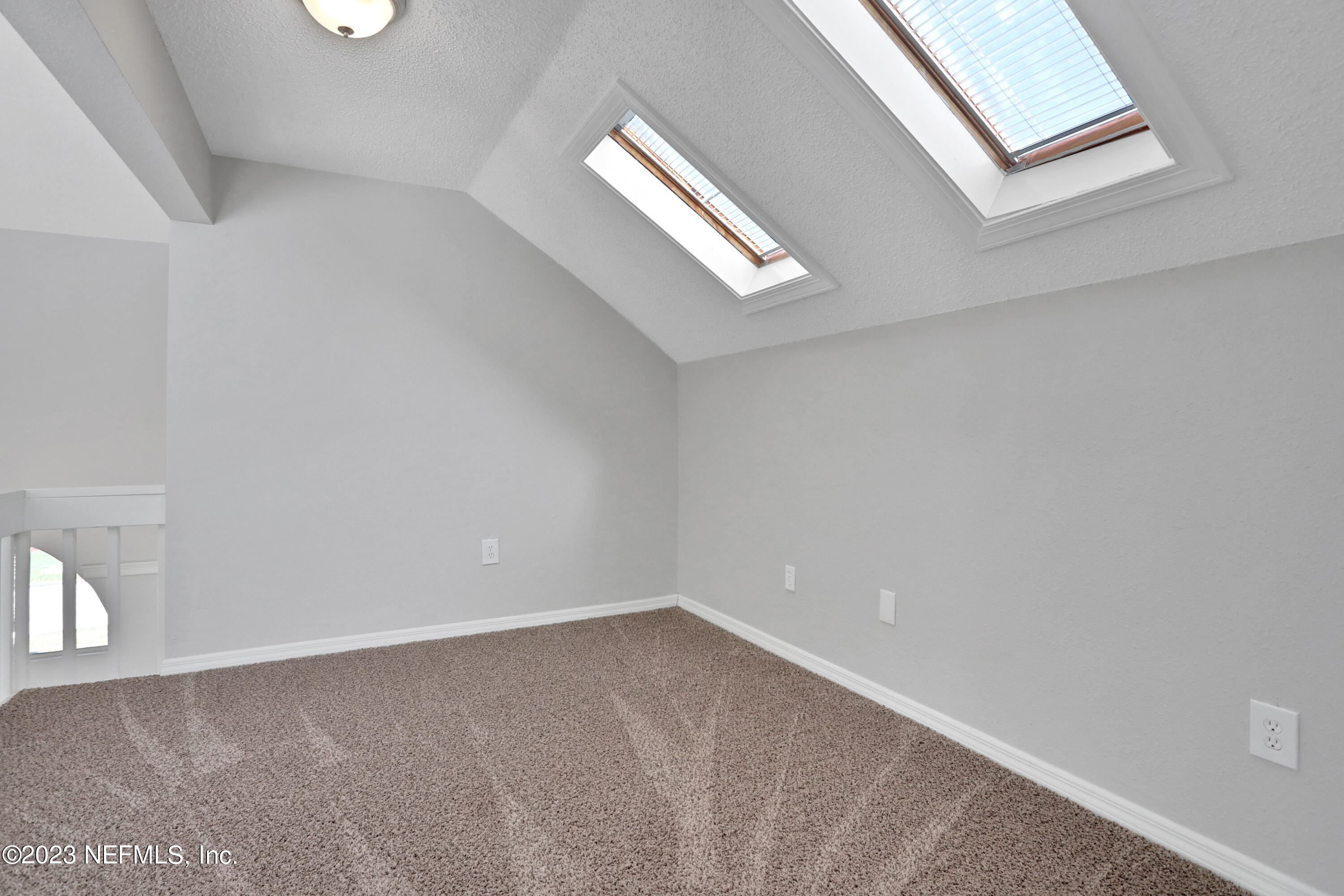 8613 ROYALWOOD Drive