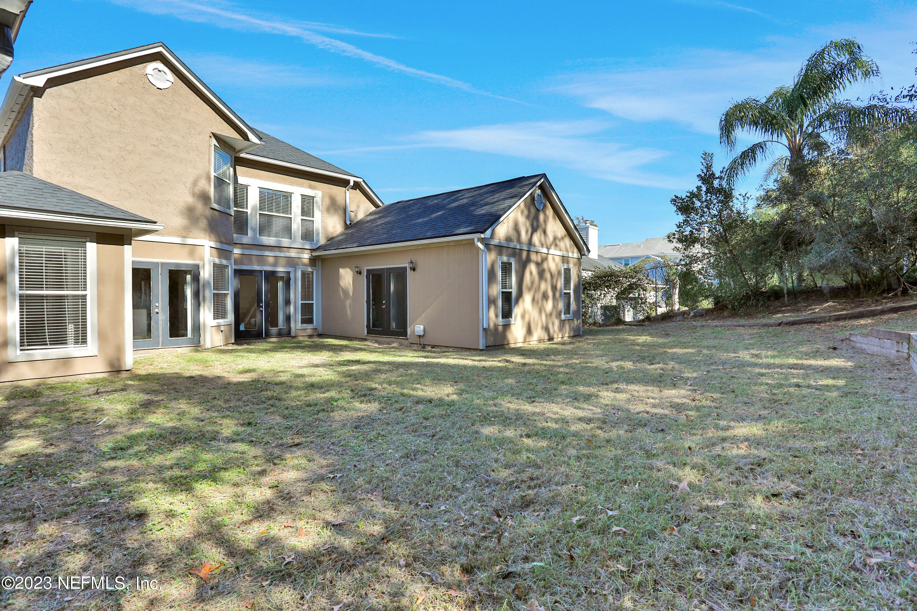 8613 ROYALWOOD Drive