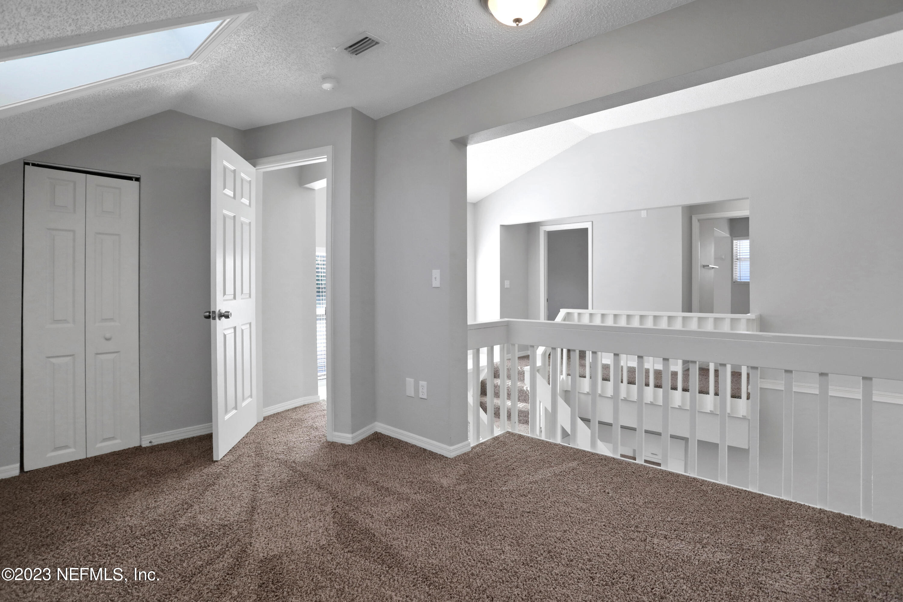 8613 ROYALWOOD Drive