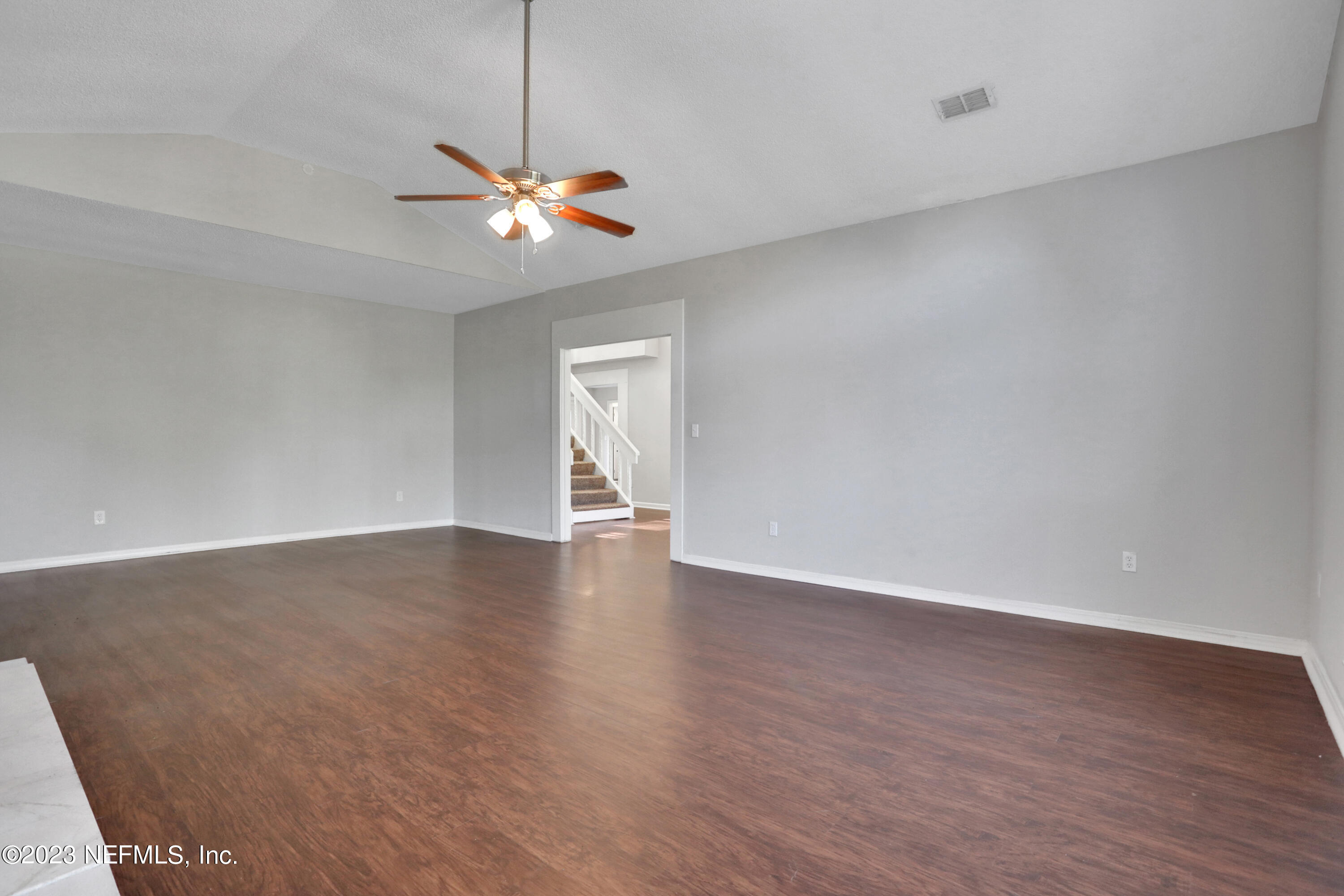 8613 ROYALWOOD Drive