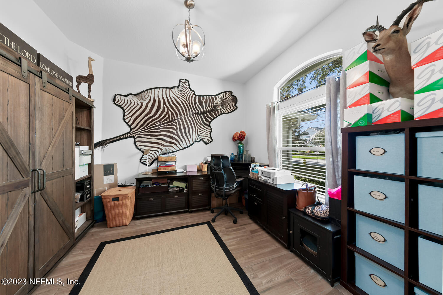 1550 BLUE HERON Lane