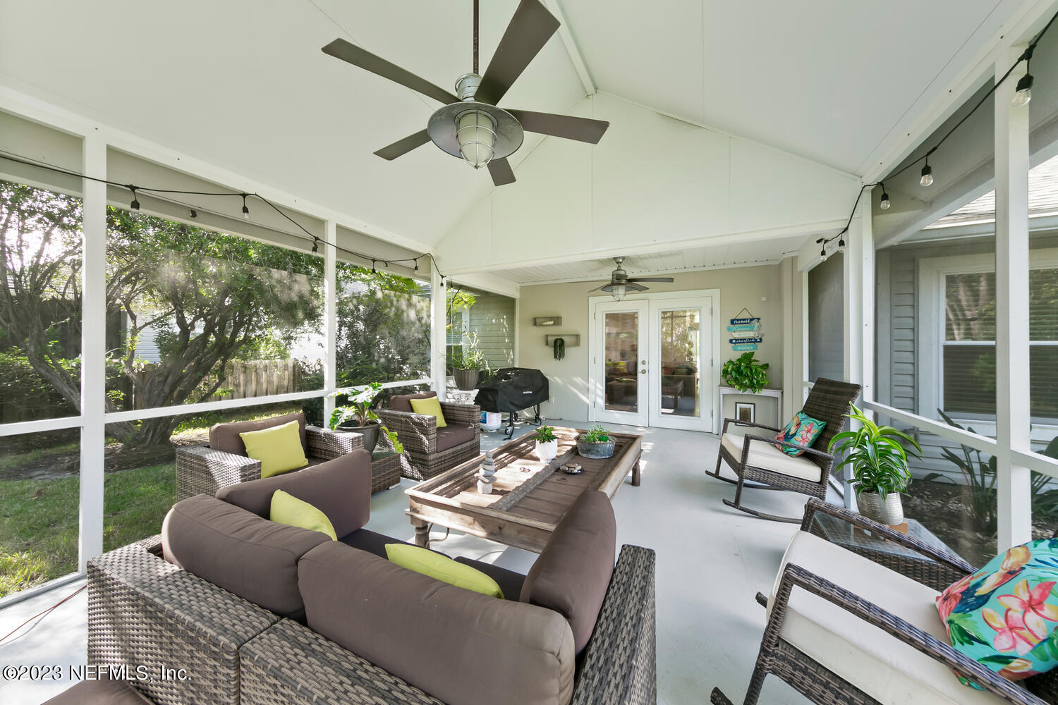 1550 BLUE HERON Lane