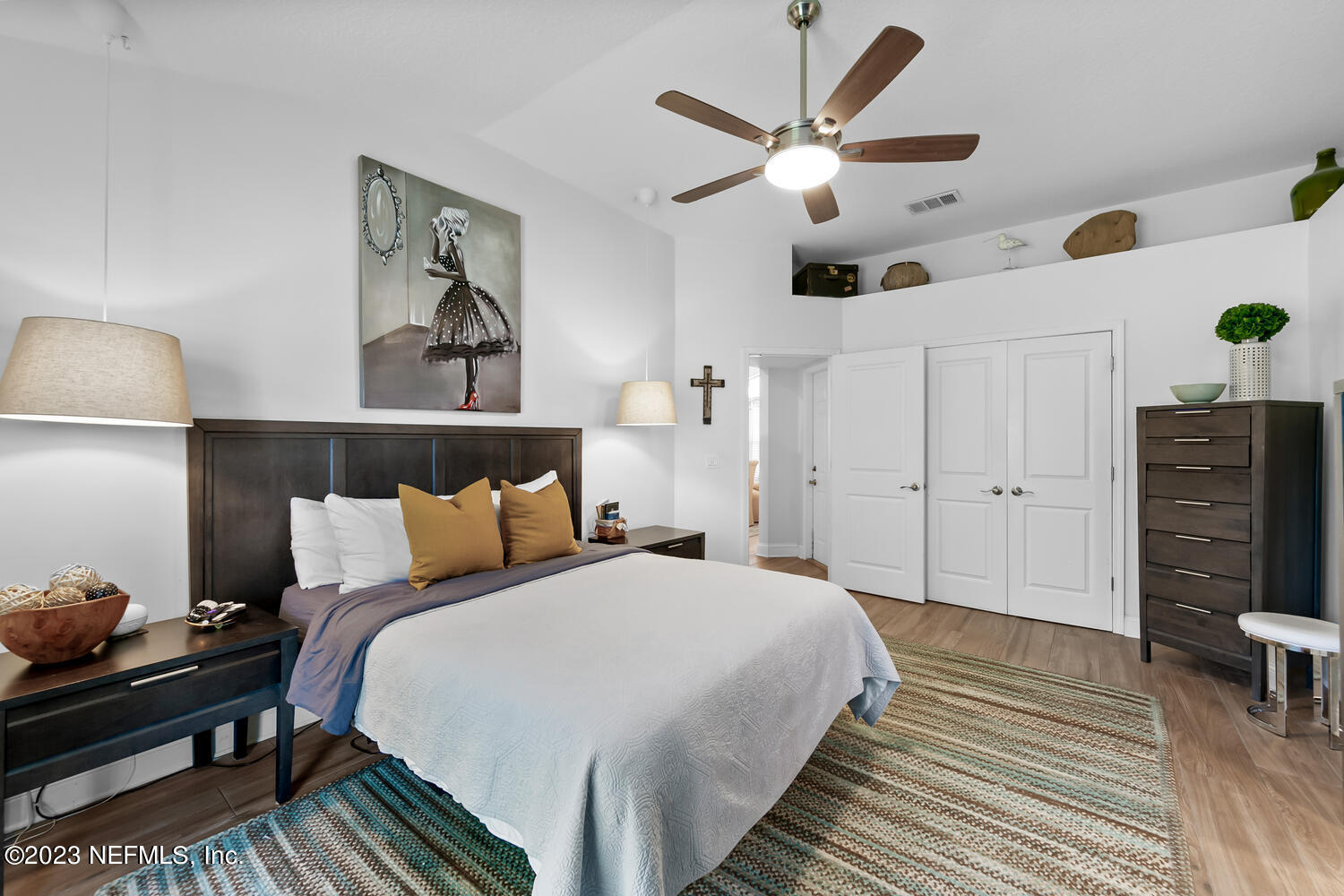 1550 BLUE HERON Lane