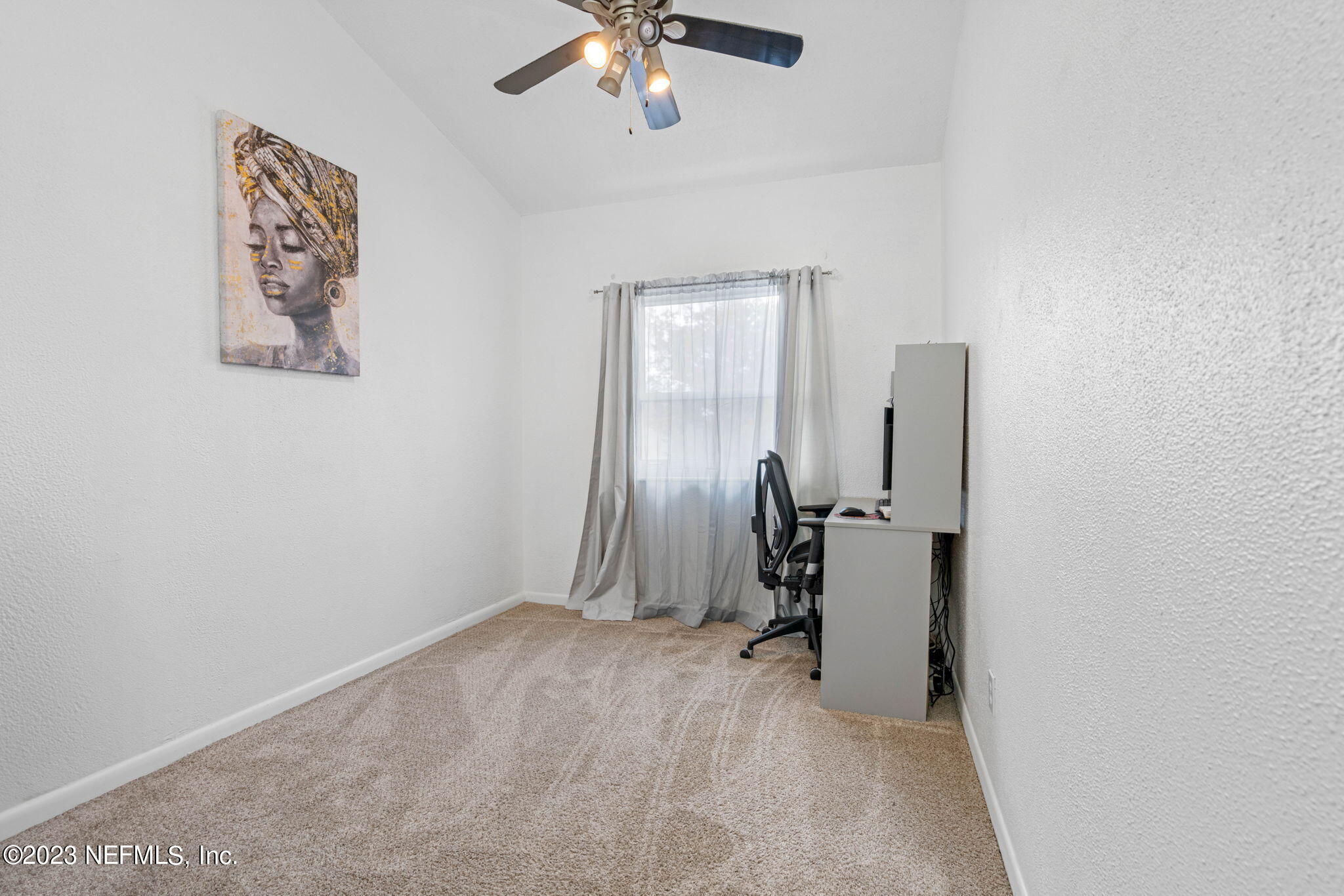 4222 LA PALMA Court