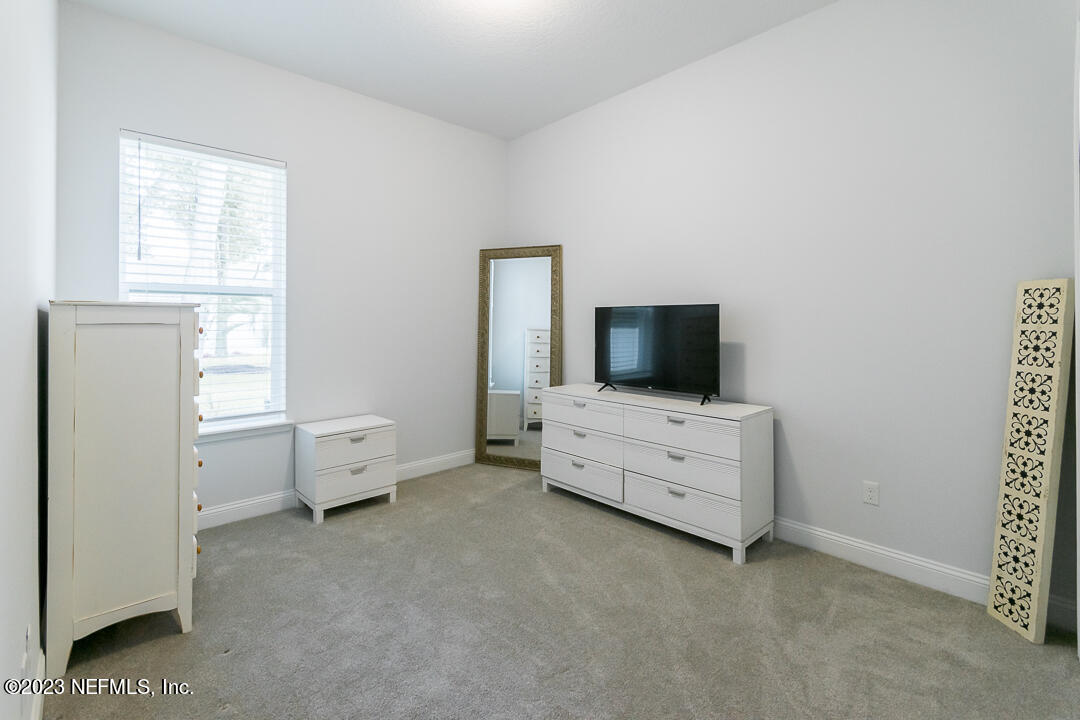 13825 HIDDEN OAKS Lane