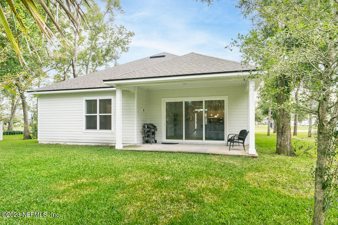 13825 HIDDEN OAKS Lane