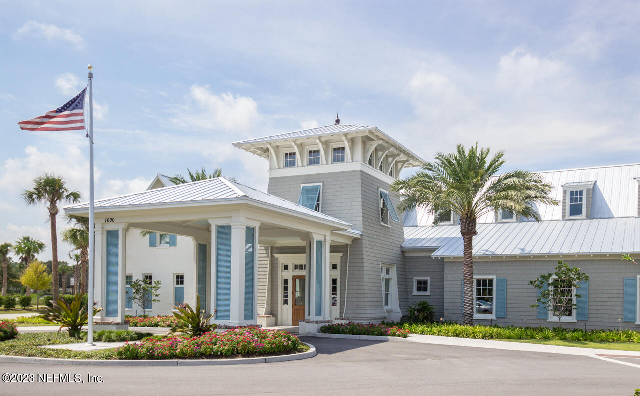 1734 MARITIME OAK Drive