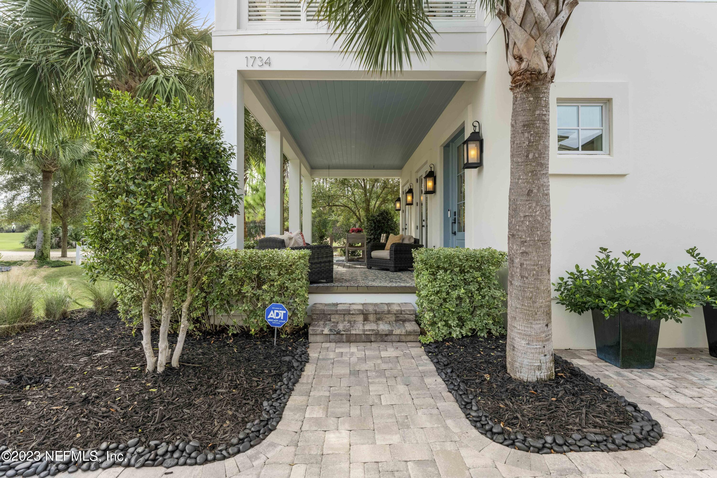 1734 MARITIME OAK Drive