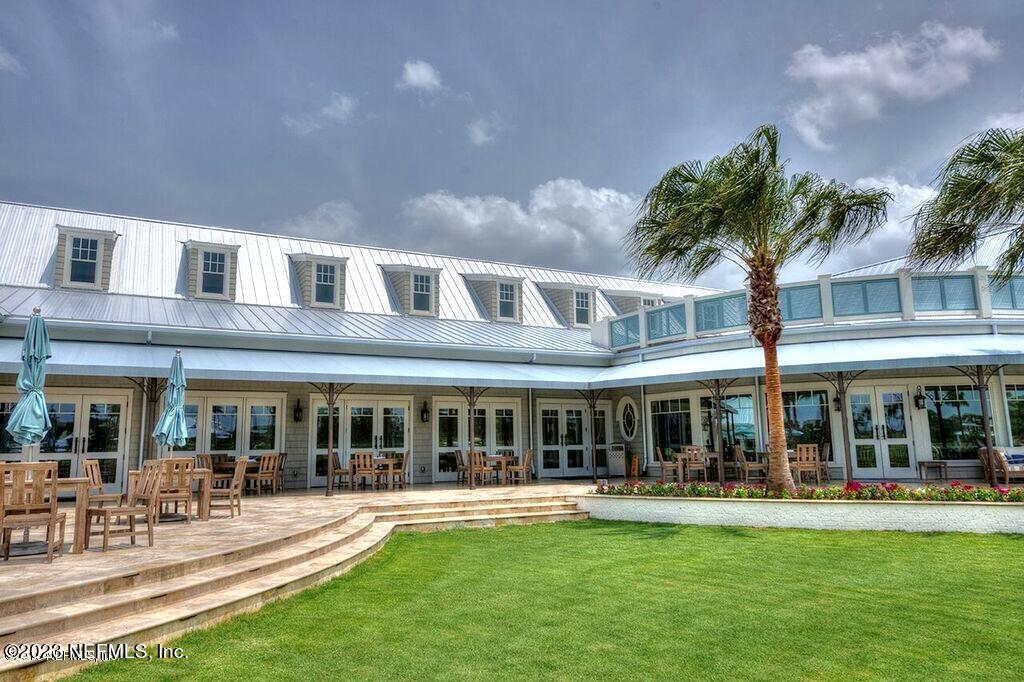 1734 MARITIME OAK Drive