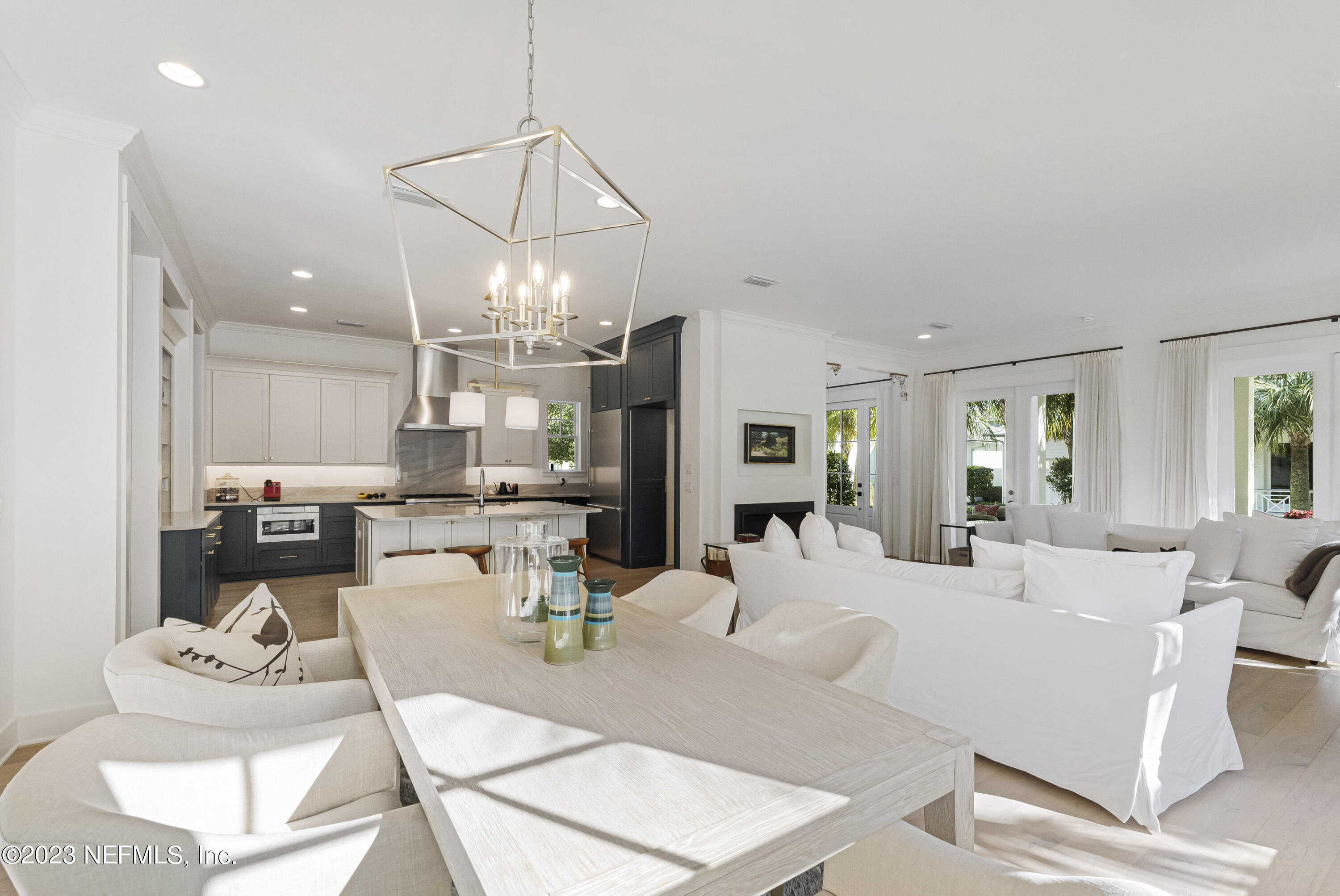 1734 MARITIME OAK Drive