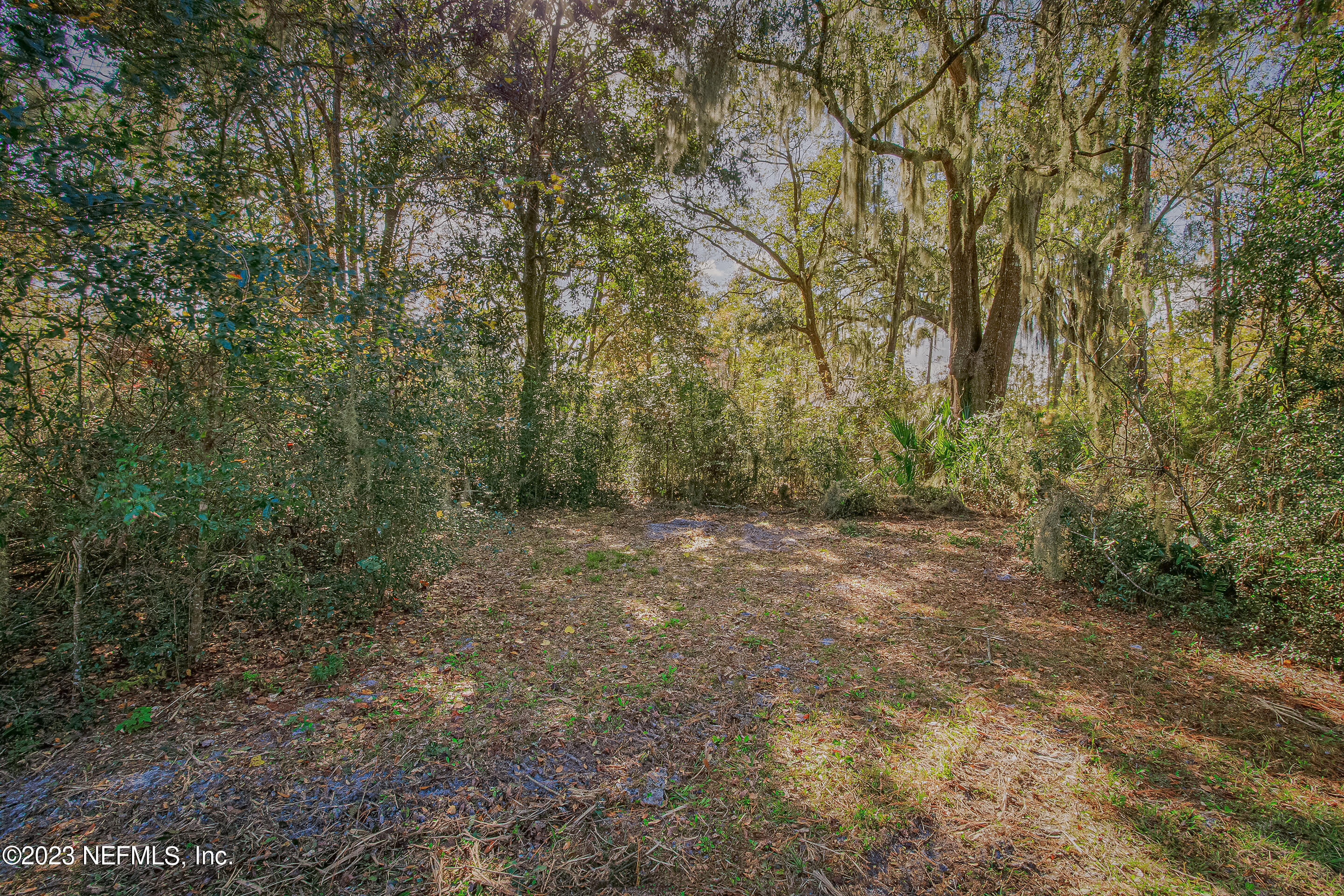 85001 LINDA Road