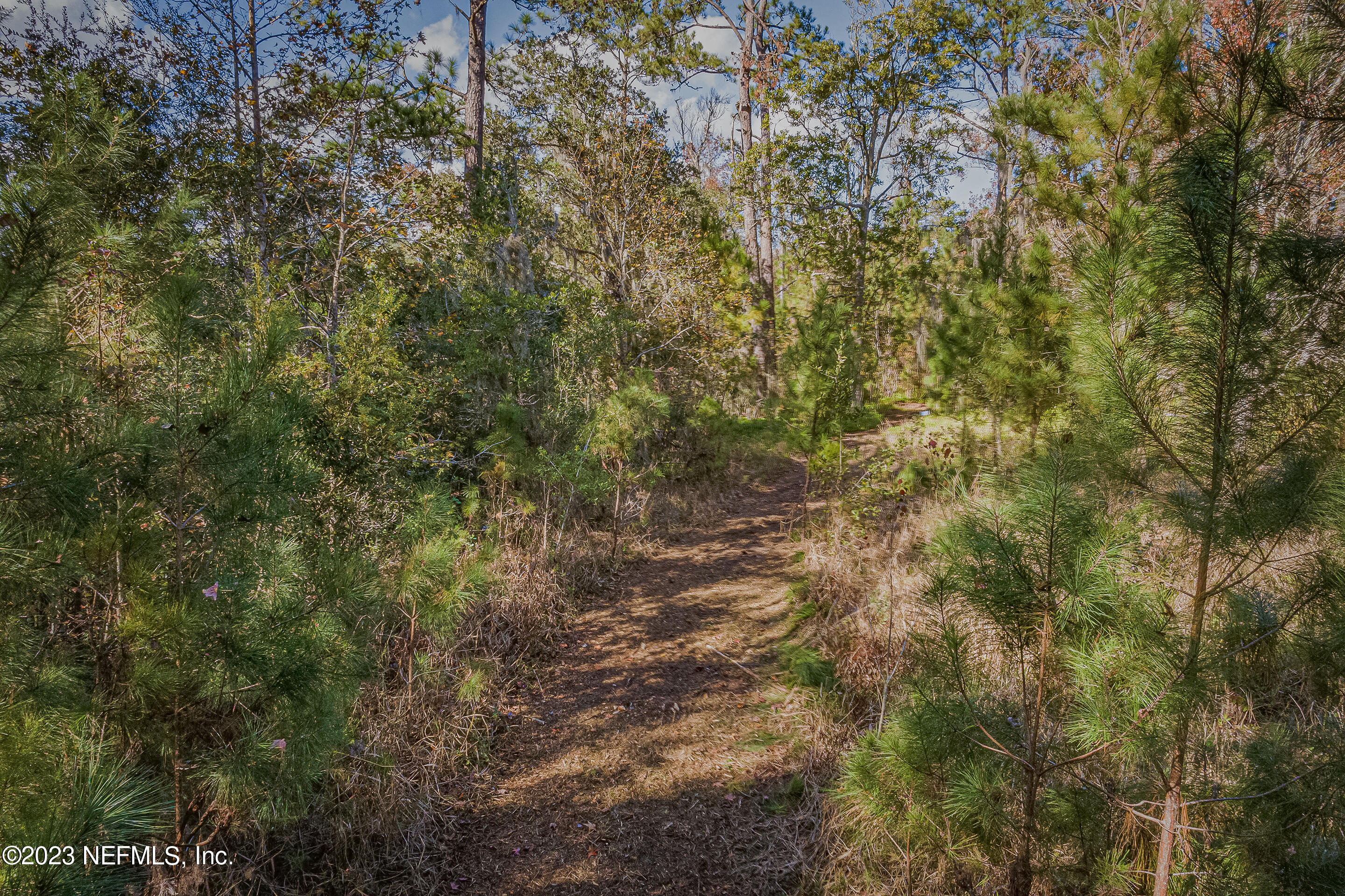 85001 LINDA Road