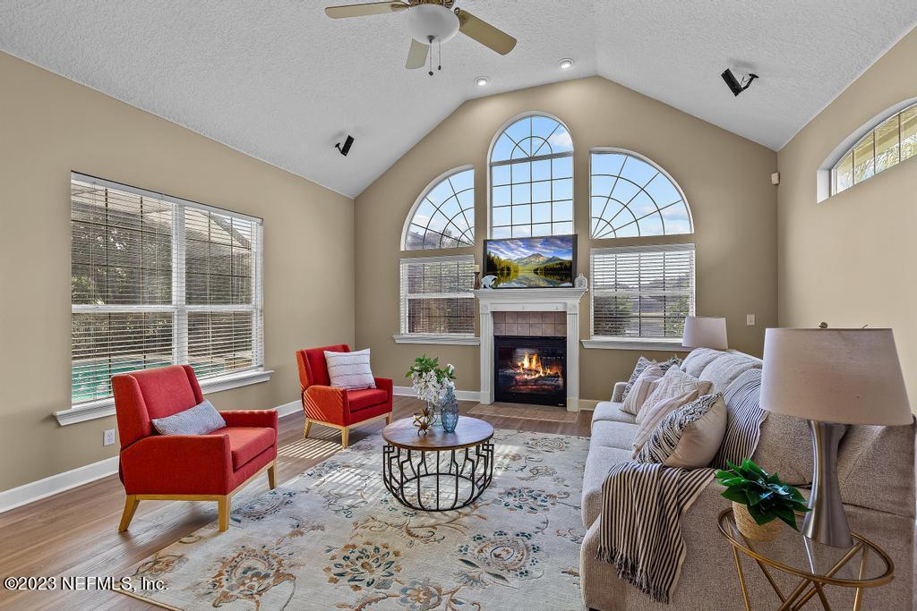 1315 SPARKLEBERRY Court, St. Johns