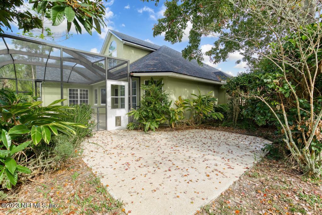 1315 SPARKLEBERRY Court, St. Johns