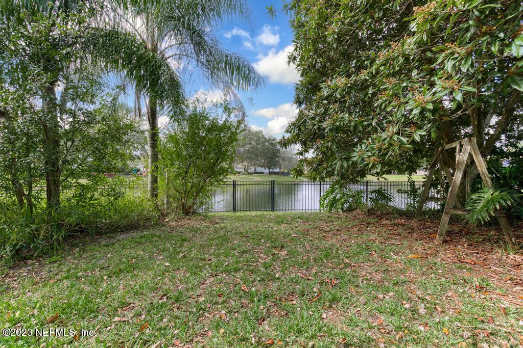 1315 SPARKLEBERRY Court, St. Johns