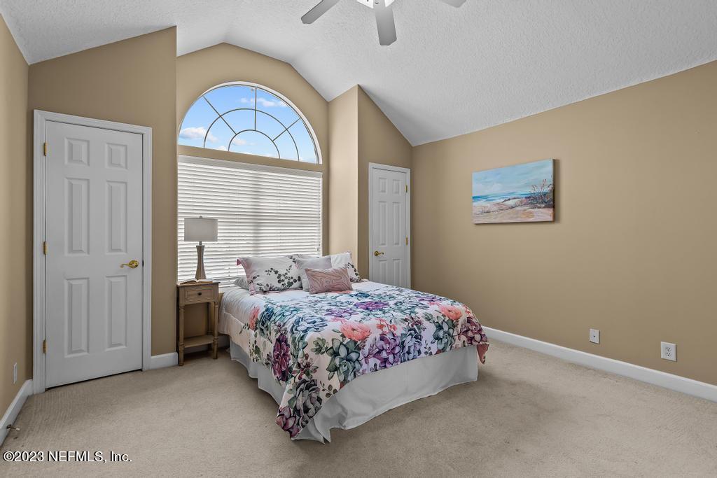 1315 SPARKLEBERRY Court, St. Johns