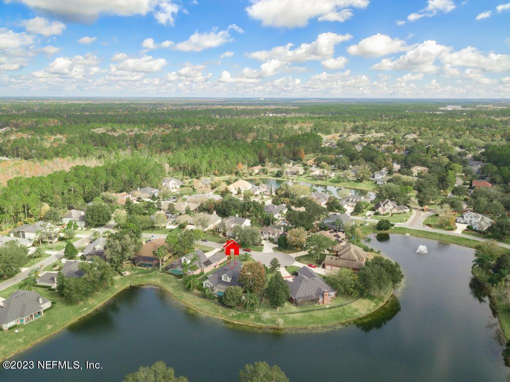 1315 SPARKLEBERRY Court, St. Johns