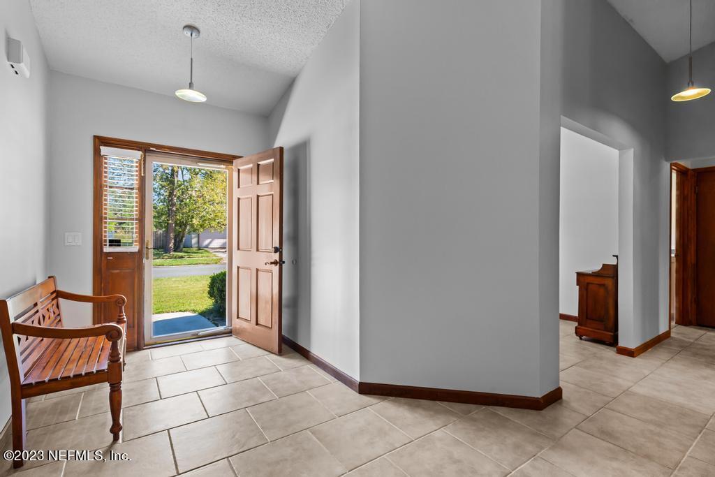 10858 MORGAN HORSE Drive E